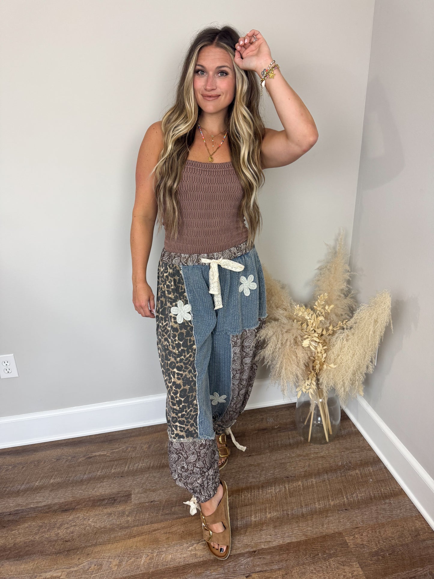 Meadow Daze Seamless Top | Mocha