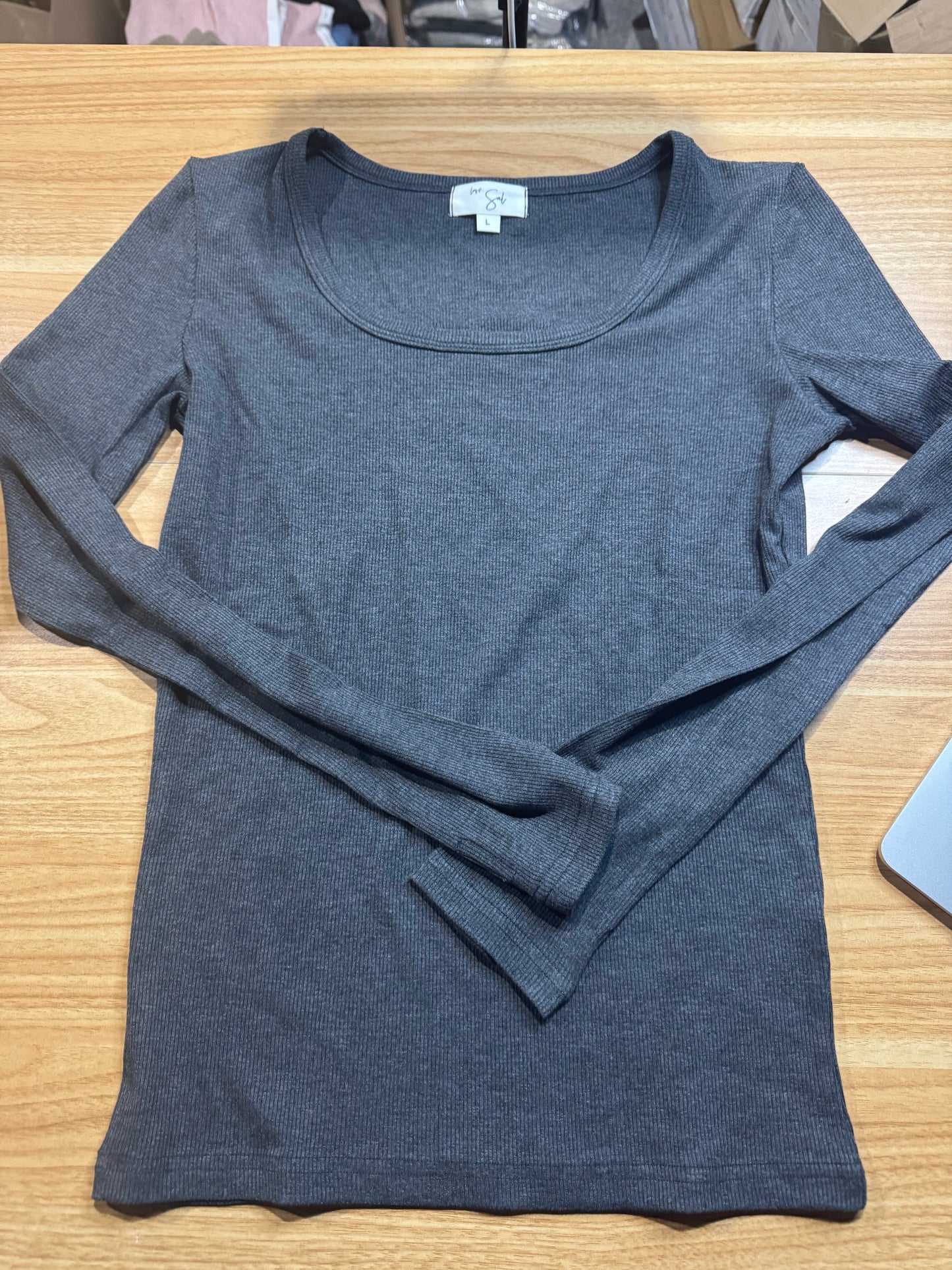 Clark Scoop Neck Long Sleeve | Heathered Charcoal
