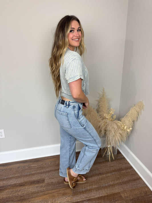 Risen Front Seam Crop Jeans