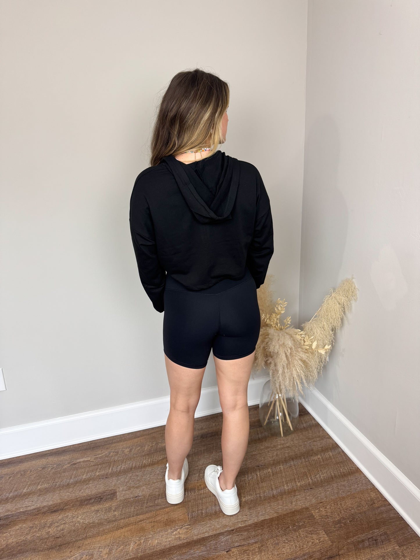 Gym Rat Cropped Hoodie | Black