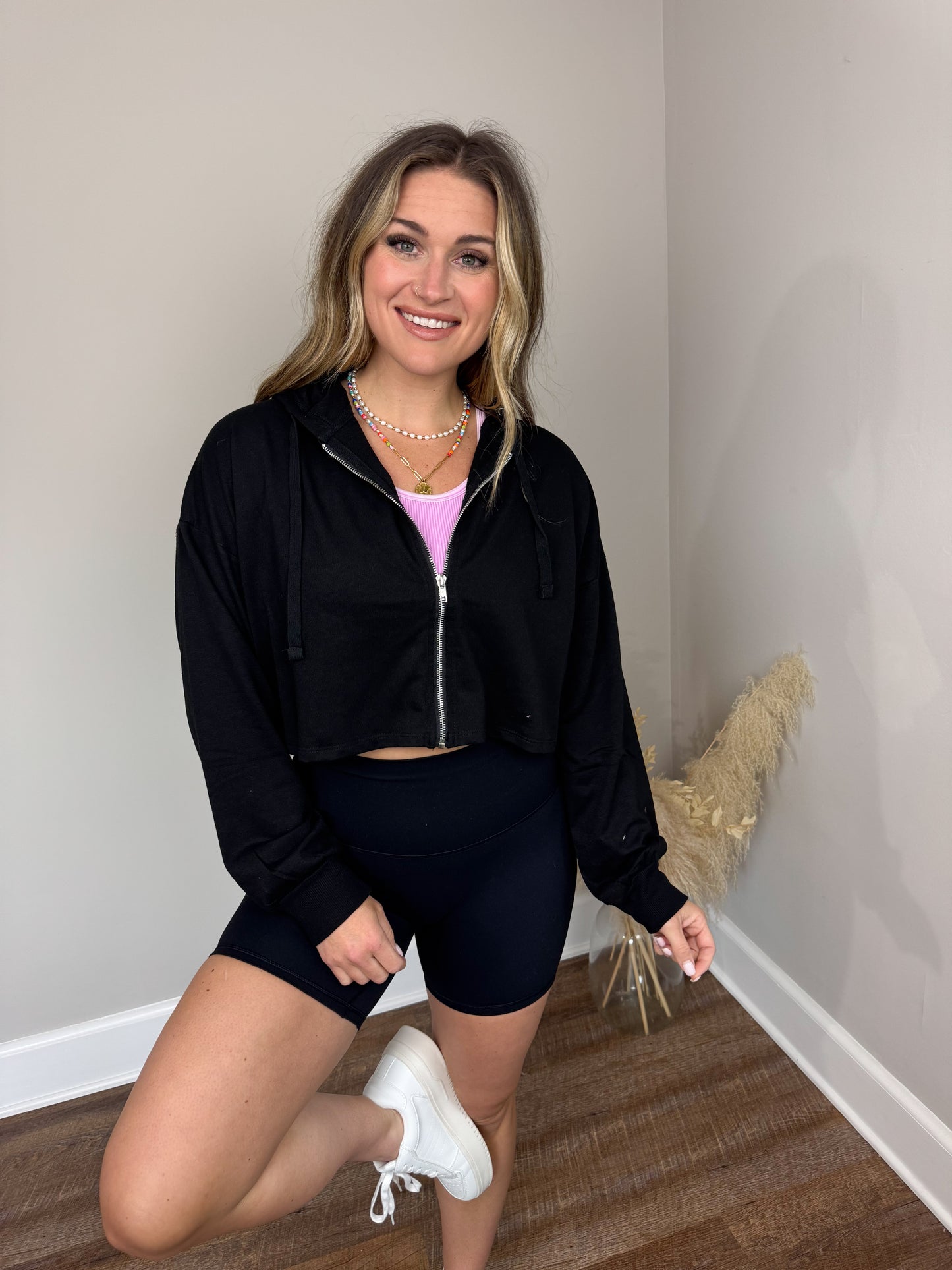Gym Rat Cropped Hoodie | Black