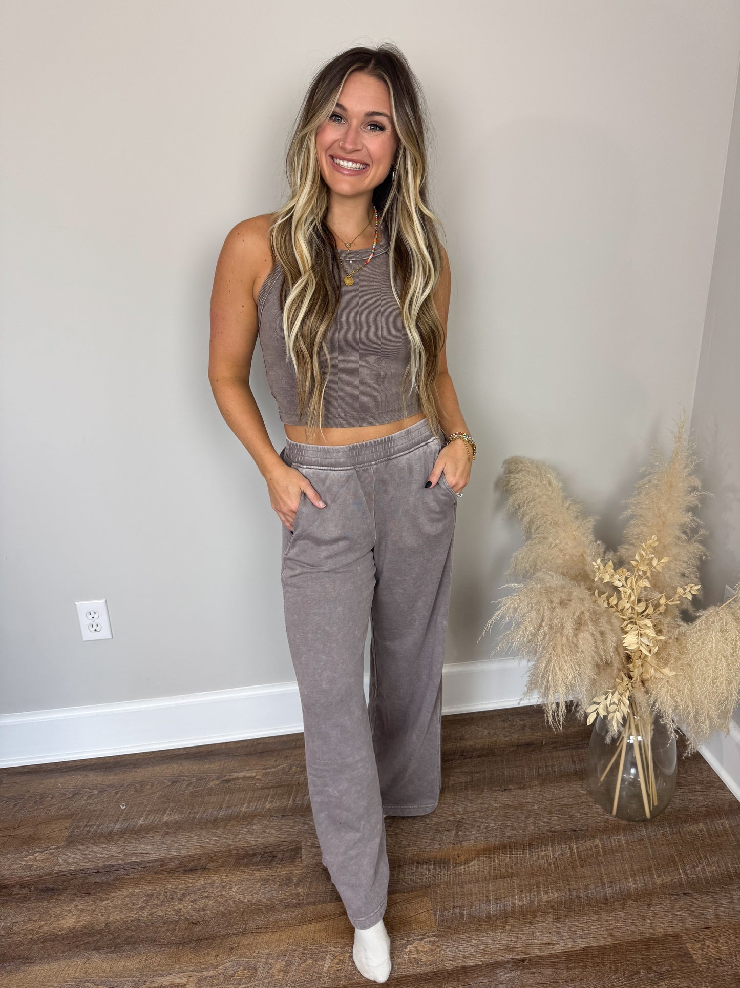 Willow Wide Leg Pants | Mocha
