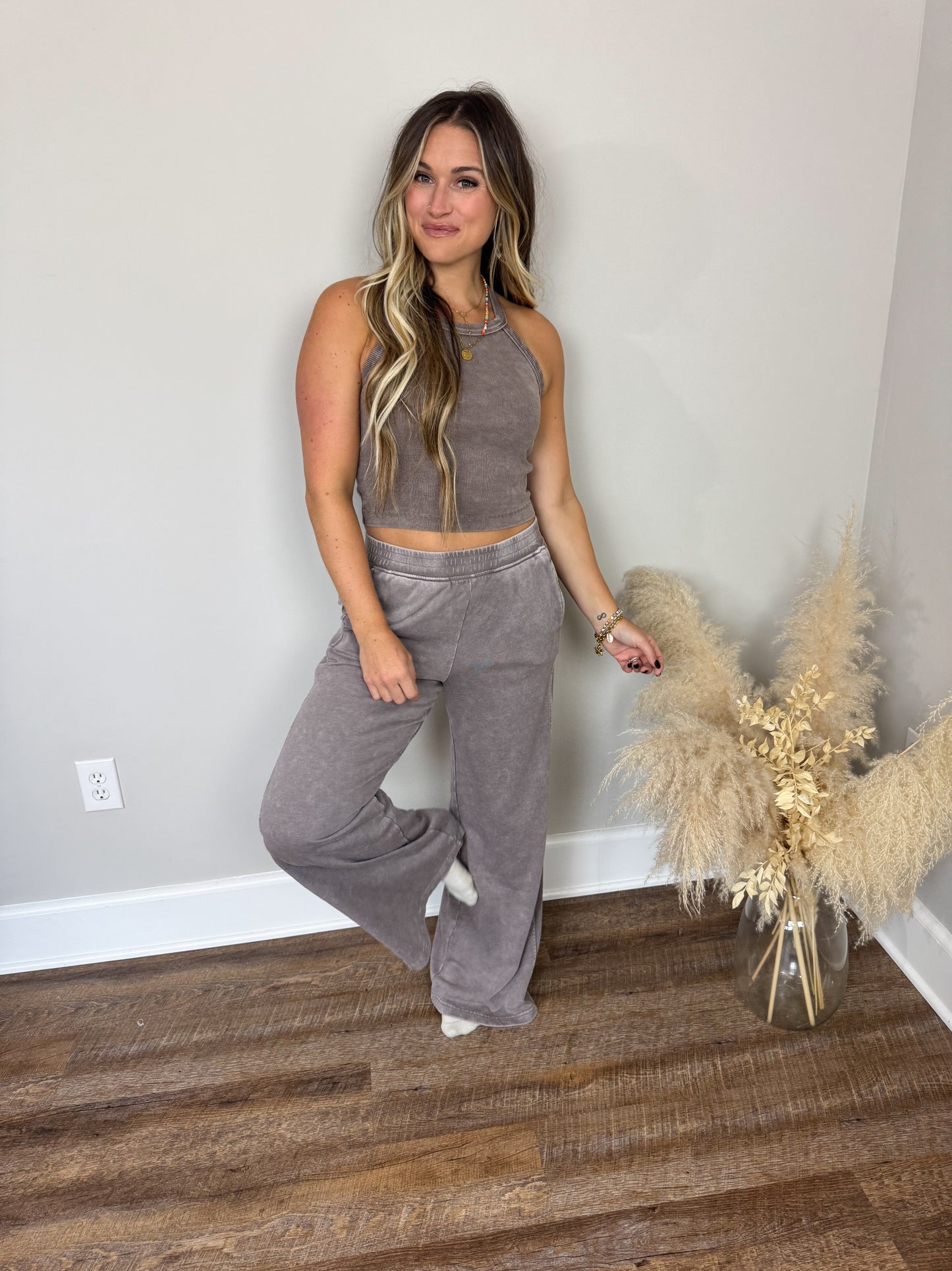 Willow Halter Tank | Mocha
