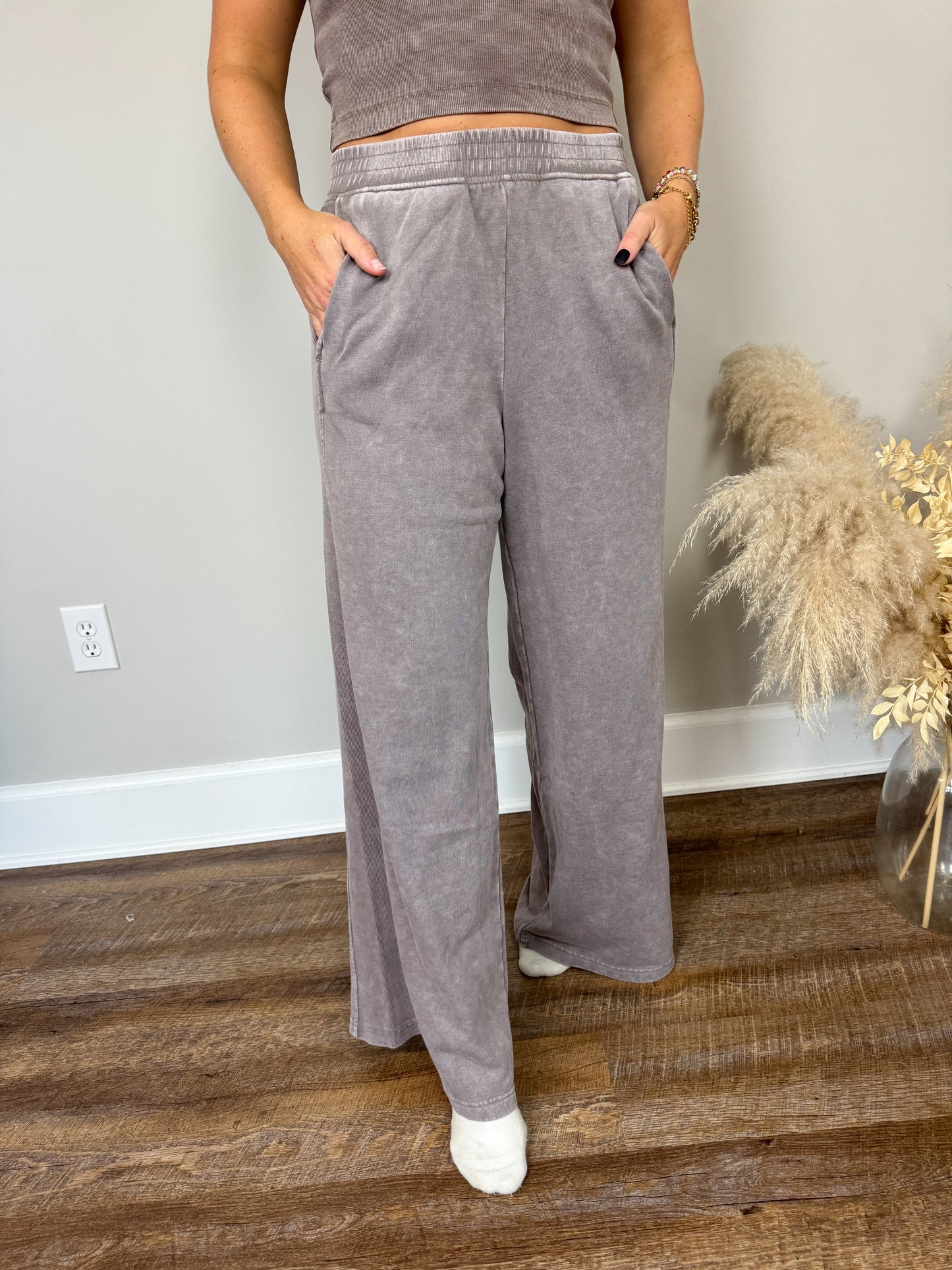 Willow Wide Leg Pants | Mocha