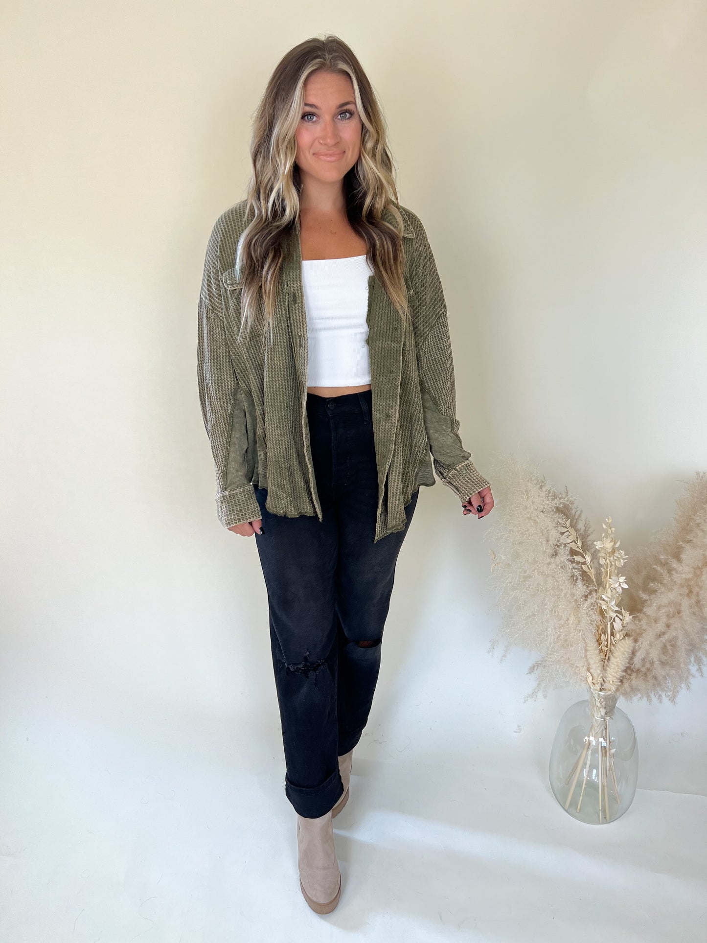 Rhodes Acid Wash Shacket | Olive