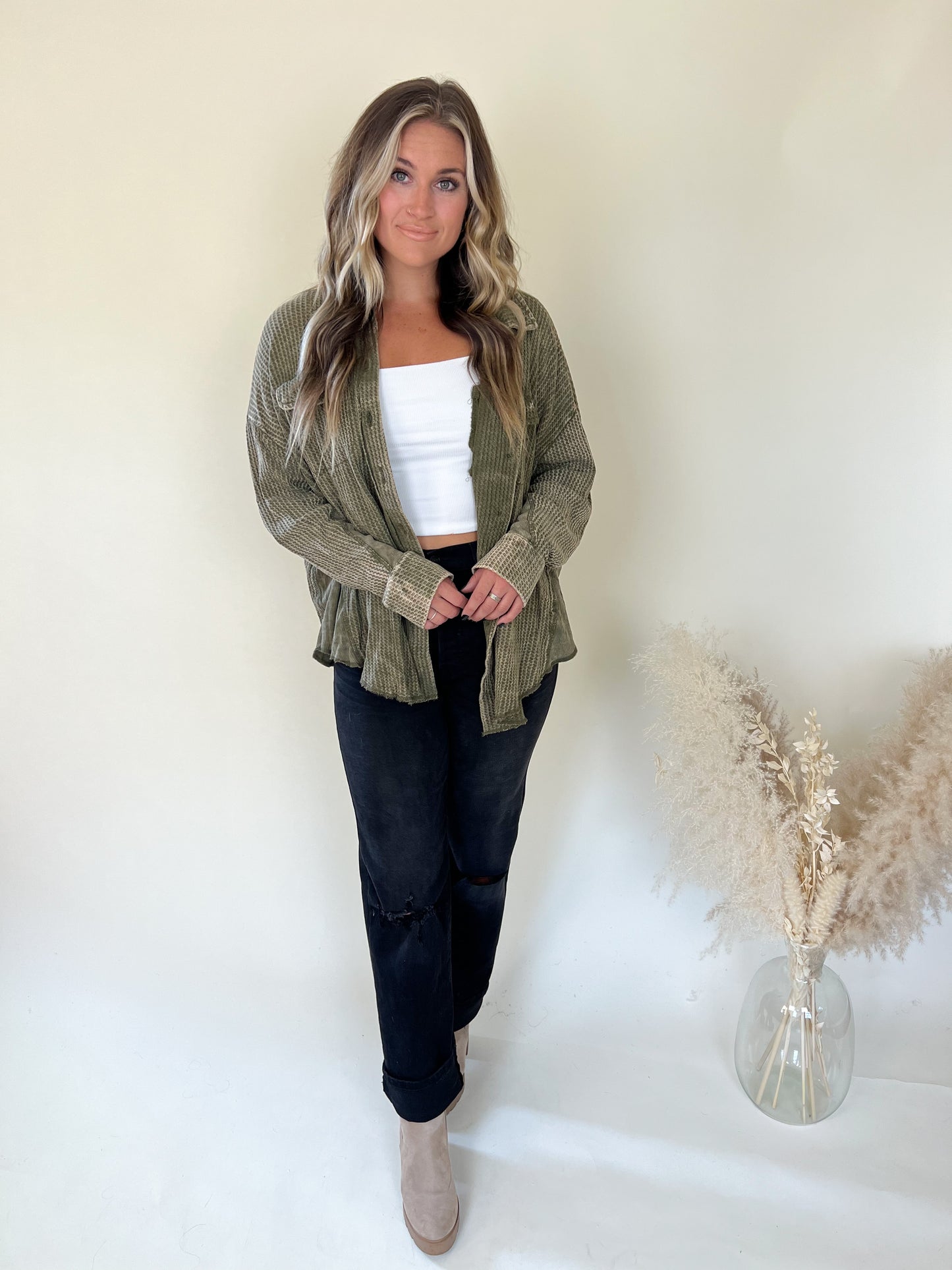 Rhodes Acid Wash Shacket | Olive