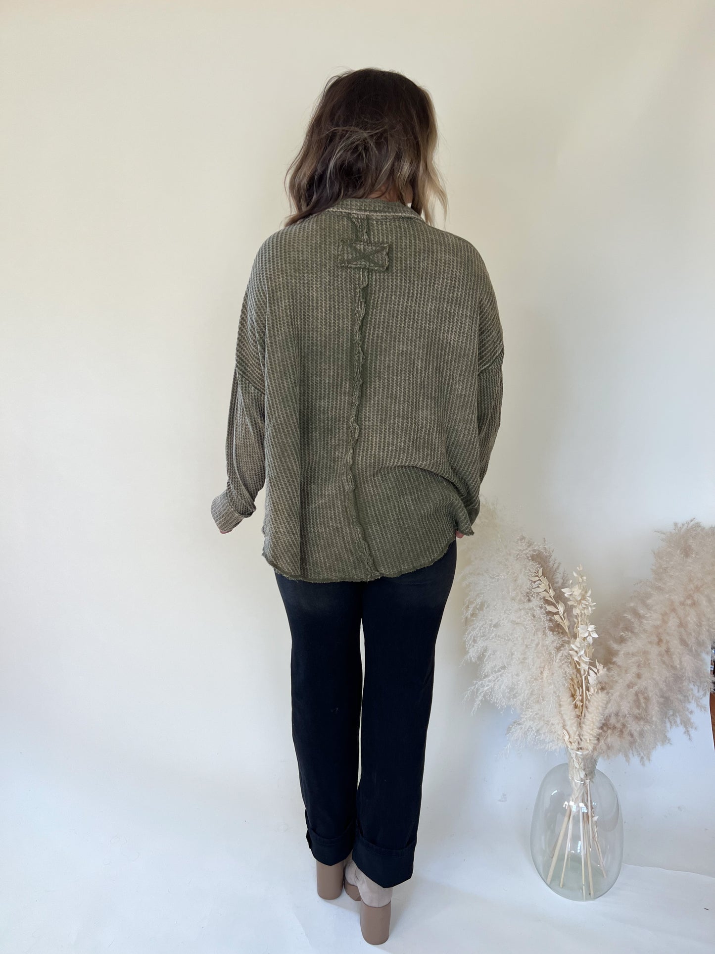 Rhodes Acid Wash Shacket | Olive