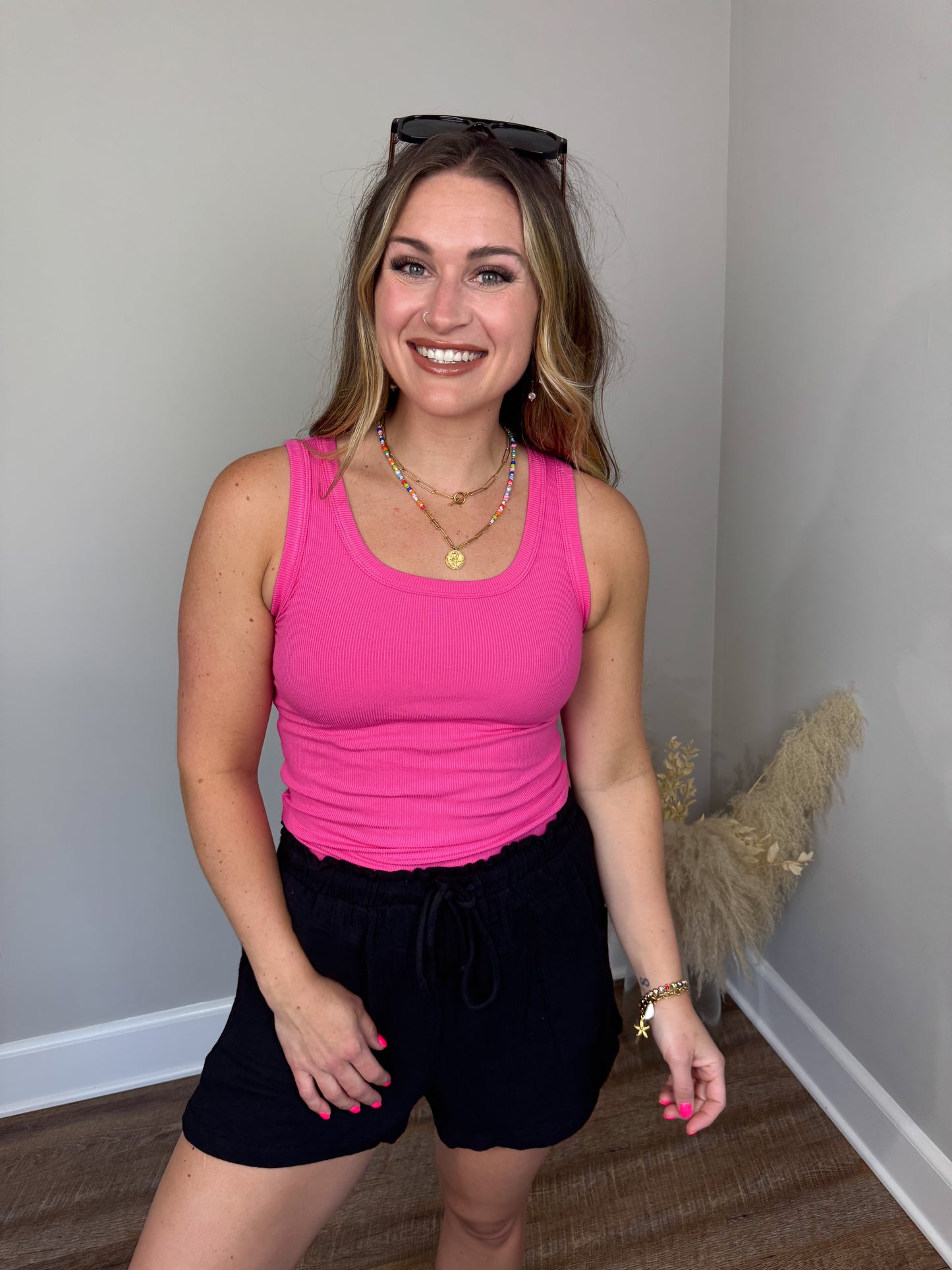 Clark Scoop Tank Top | Hot Pink