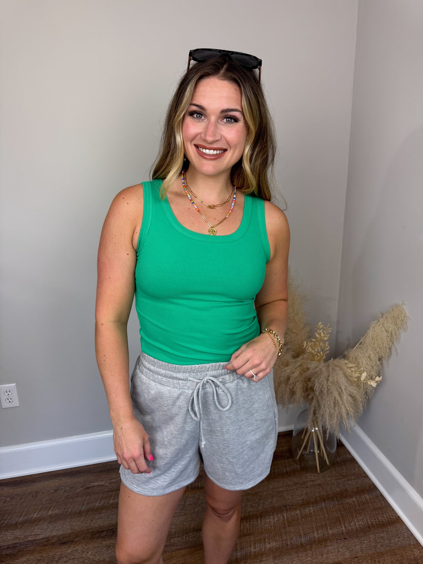 Clark Scoop Tank Top | Kelly Green