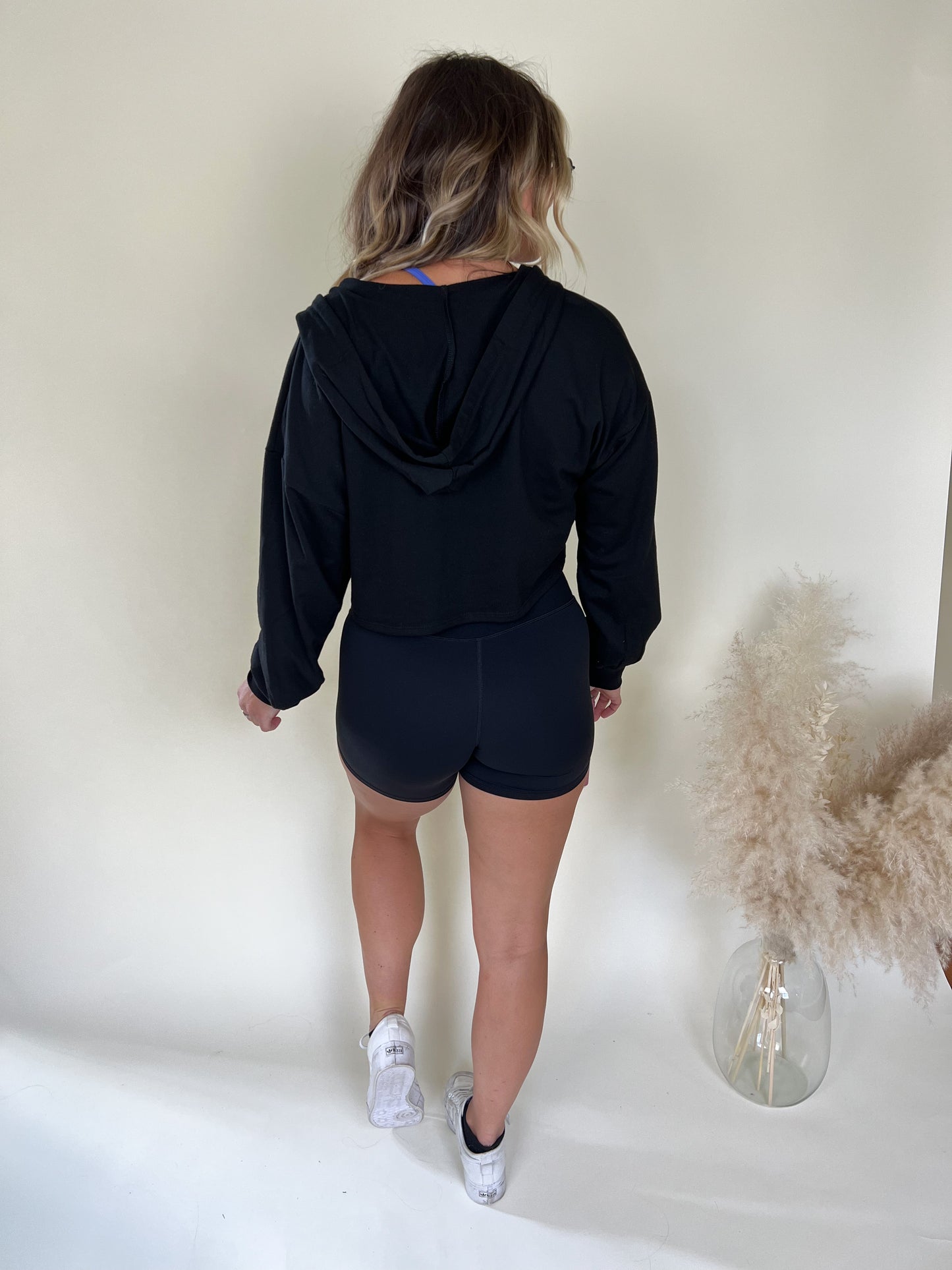 Gym Rat Cropped Hoodie | Black