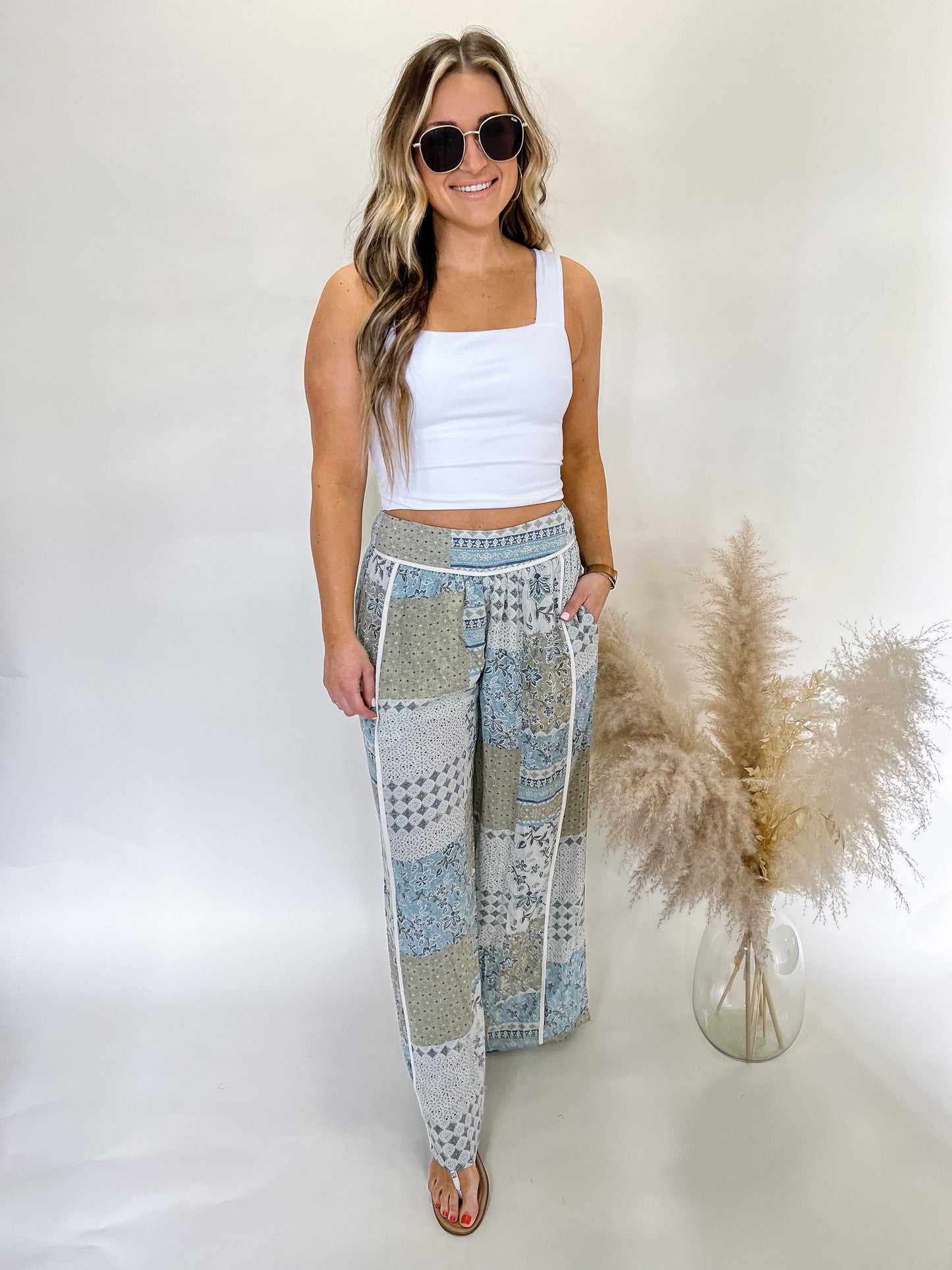 Des Square Neck Crop Top | Off White