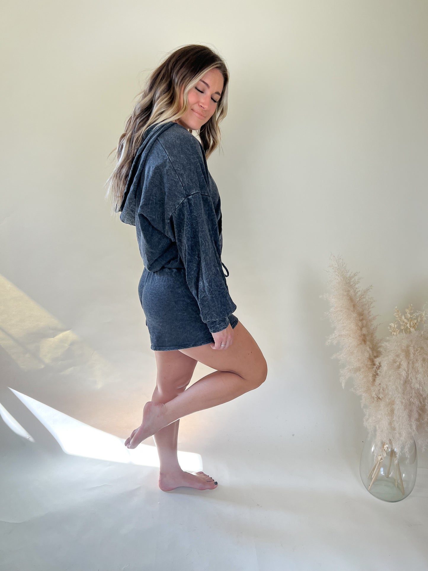 Going Places Hooded Romper | Black