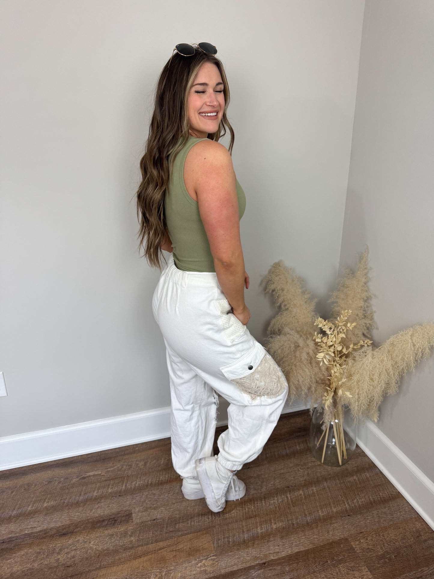 Clark Scoop Tank Top | Light Olive