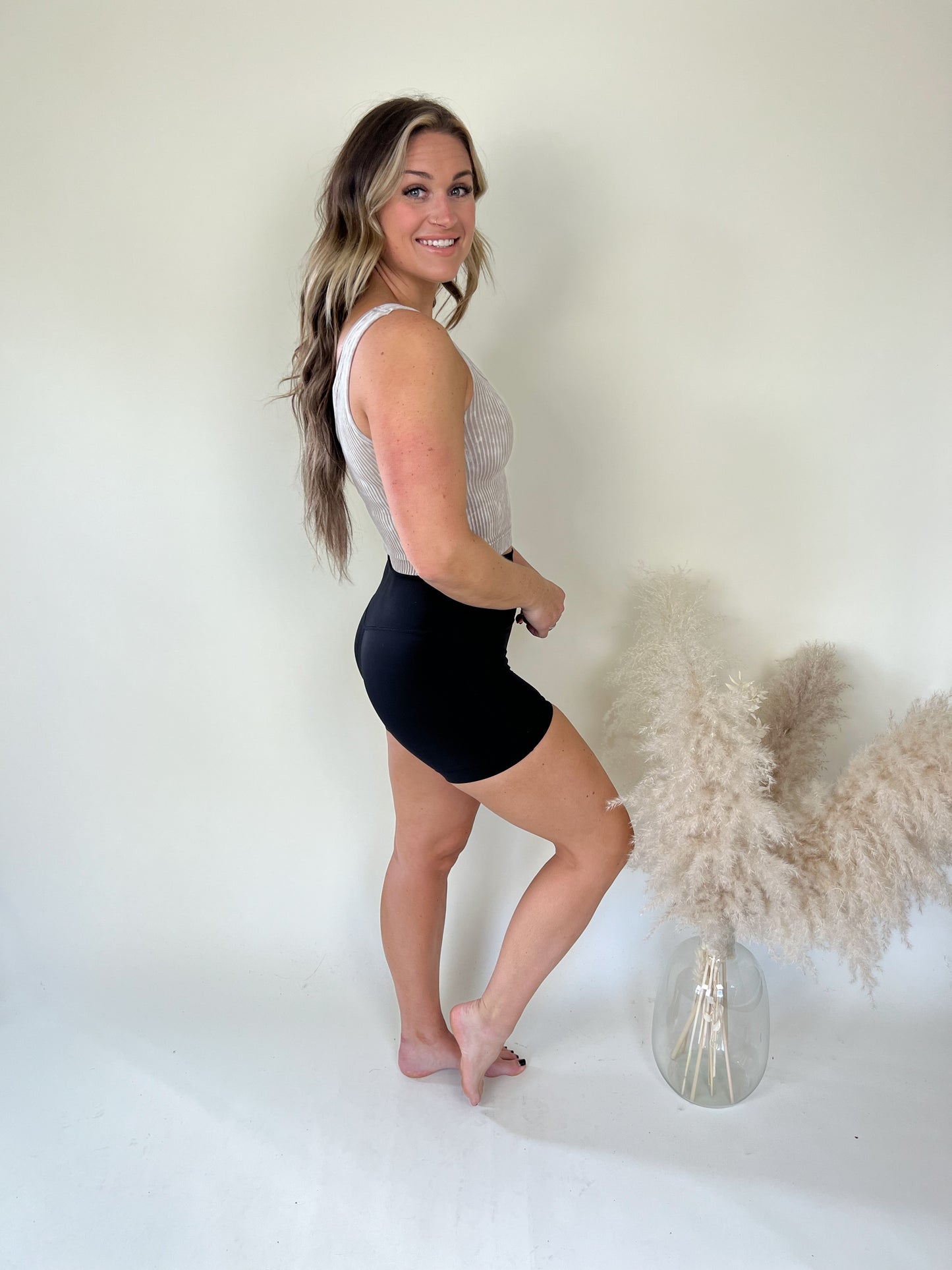 Lover Cropped Tank Top | Ash Mocha