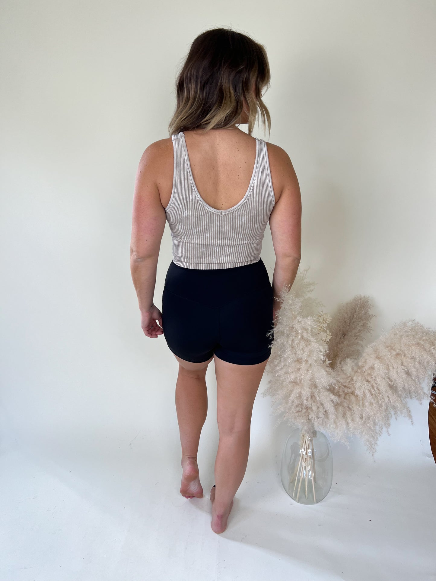 Lover Cropped Tank Top | Ash Mocha