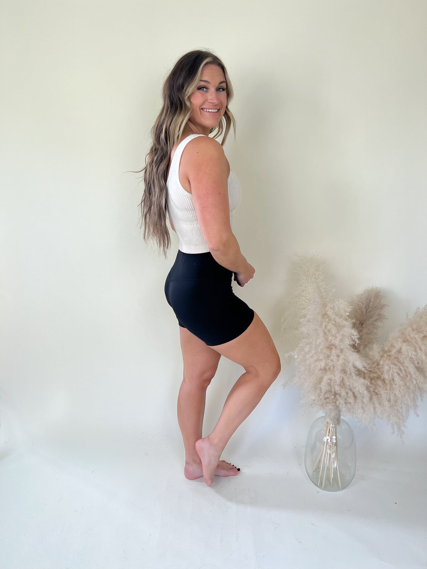 Lover Cropped Tank Top | Sand Beige