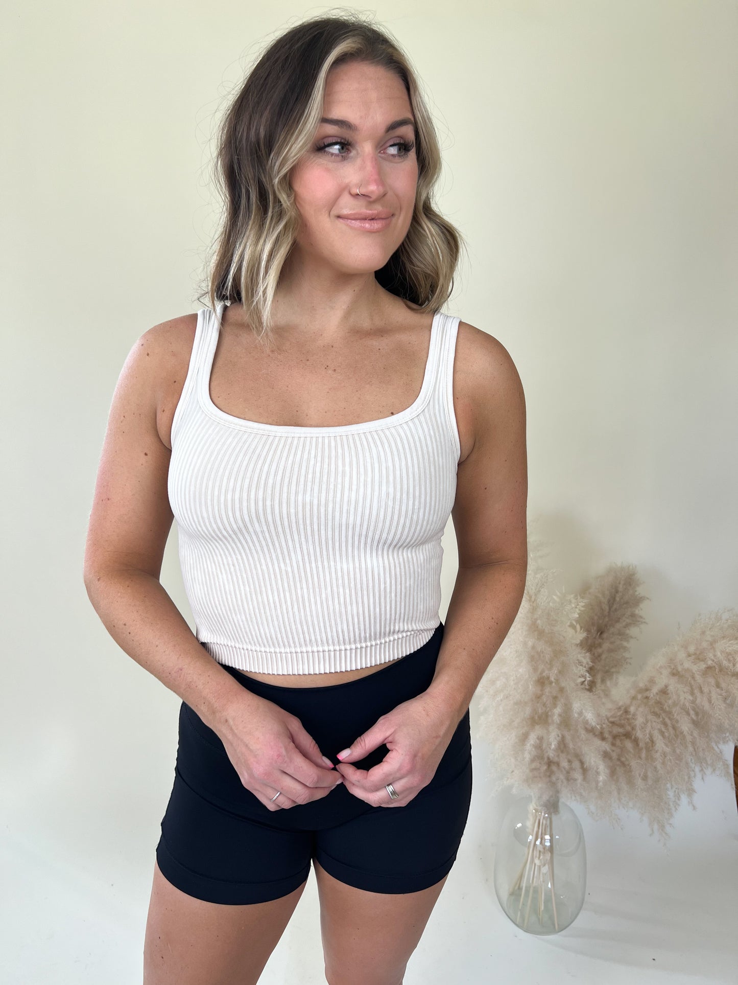 Lover Cropped Tank Top | Sand Beige