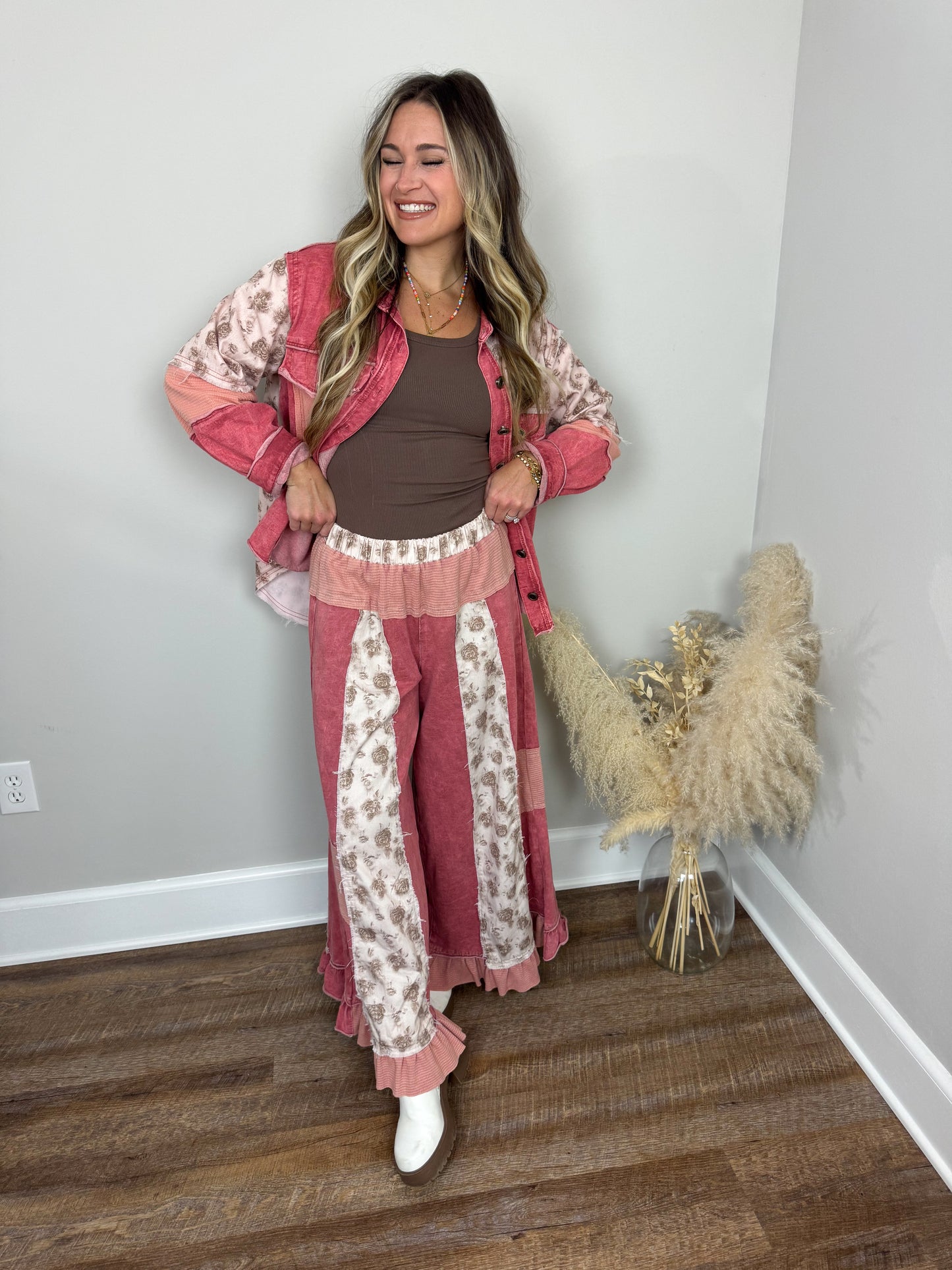 Hank Contrast Pants | Red FINAL SALE