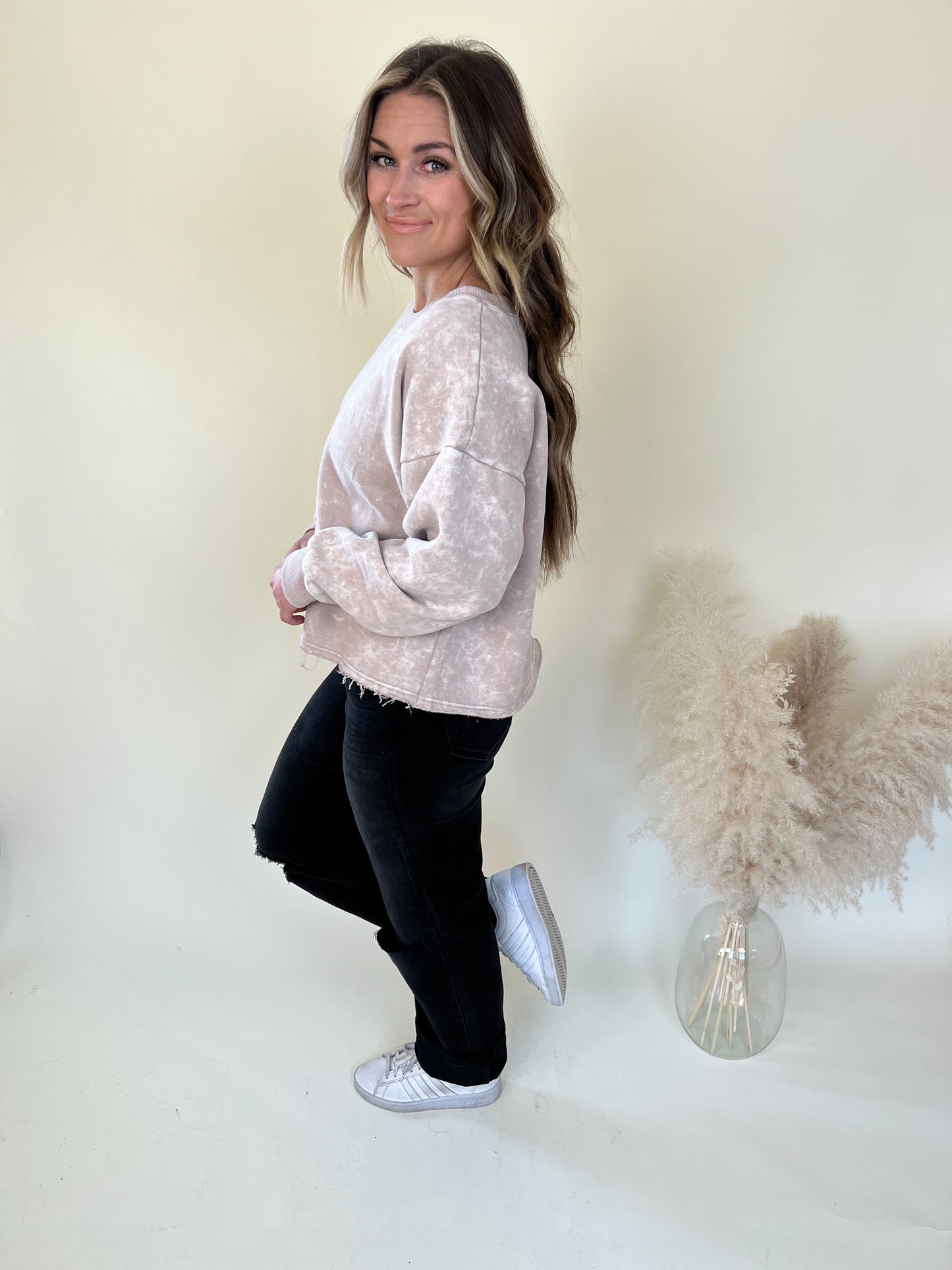 Kali Crew Neck Sweatshirt