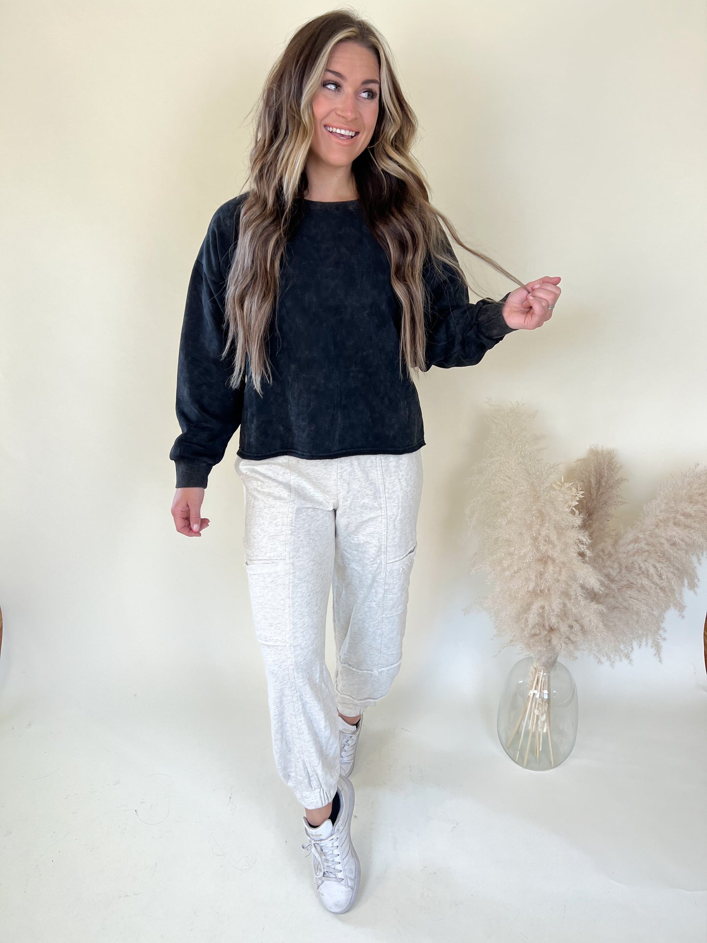 Kali Crew Neck Sweatshirt | Black