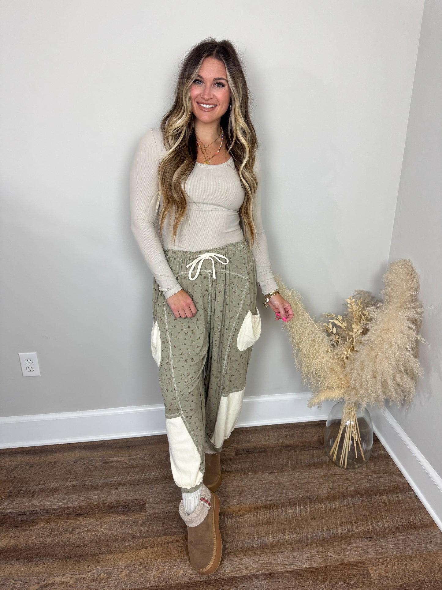 Devon Floral Pants | Sage