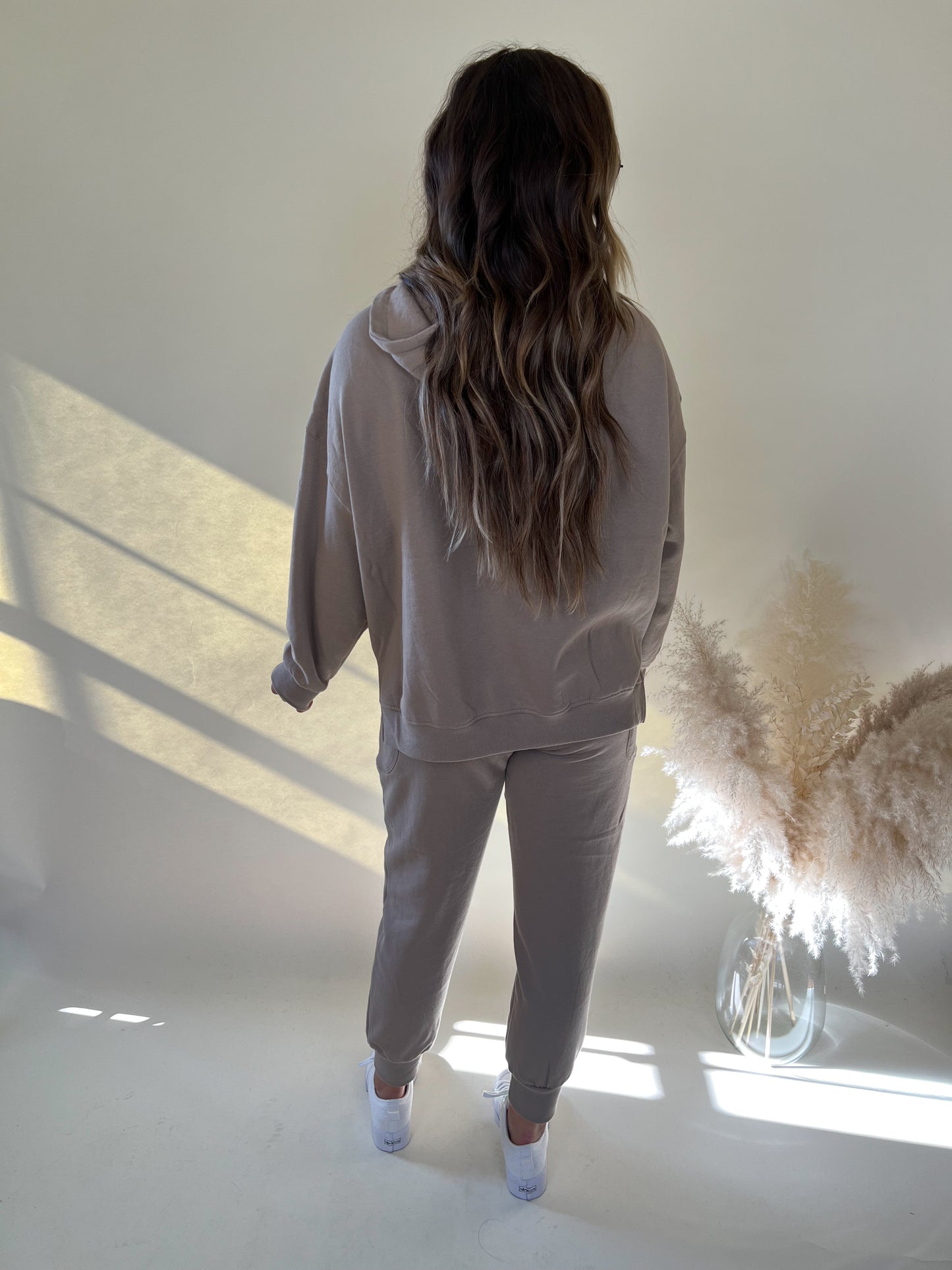 In Touch Sweatshirt | Sand