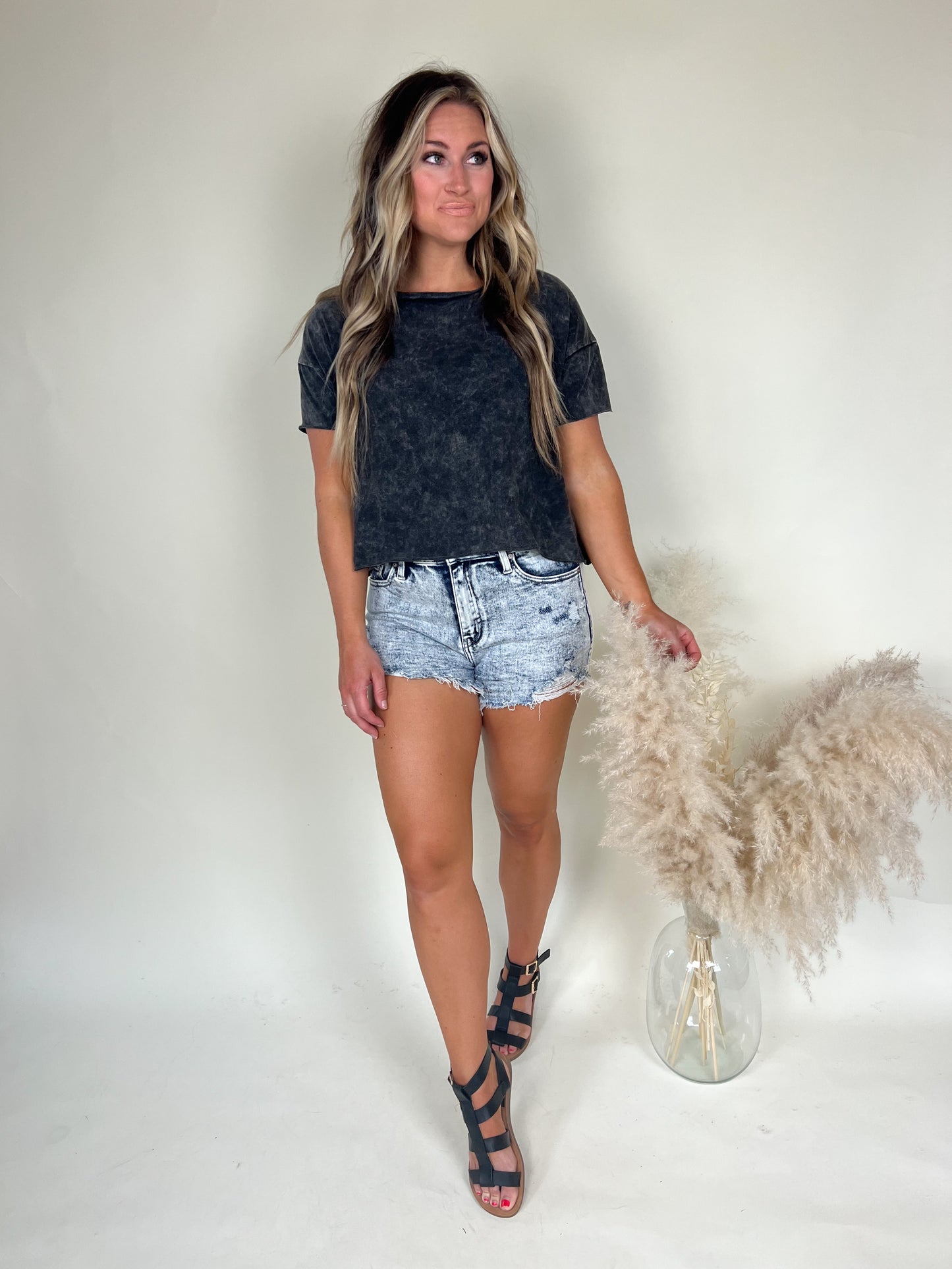 Piece of Advice Crop Top | Ash Black