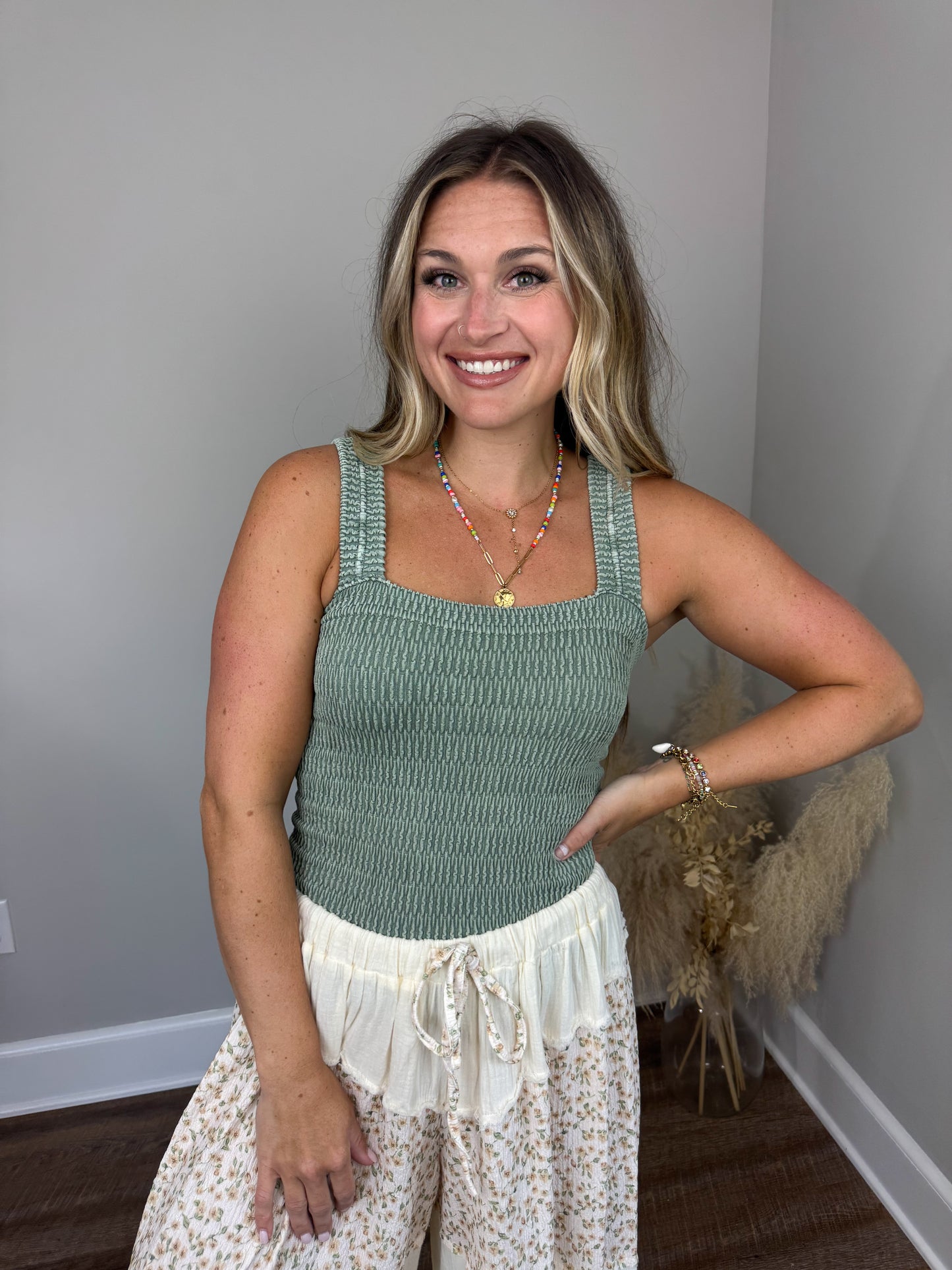 Meadow Daze Seamless Top | Olive