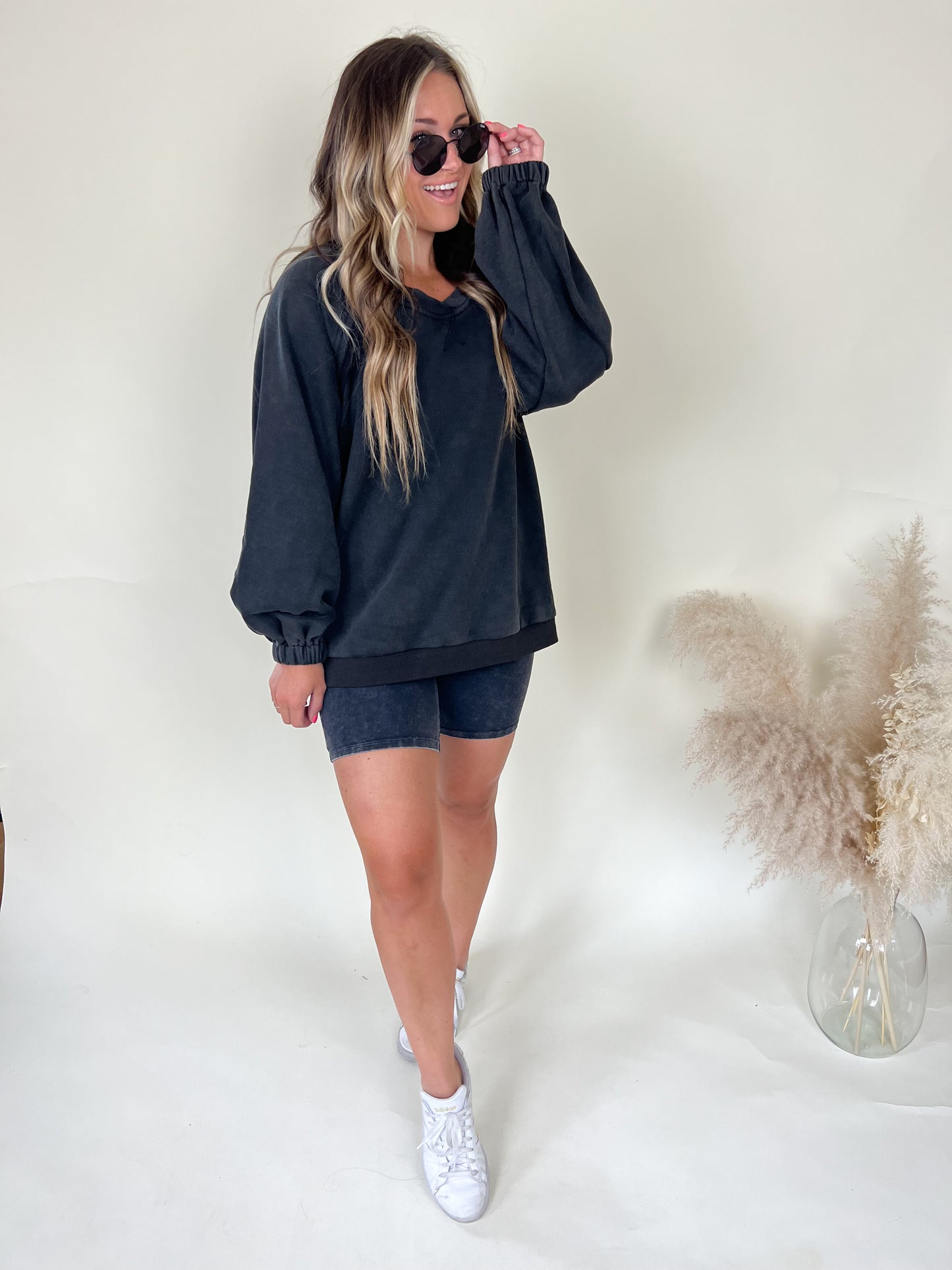 Morning Sun Pullover | Black