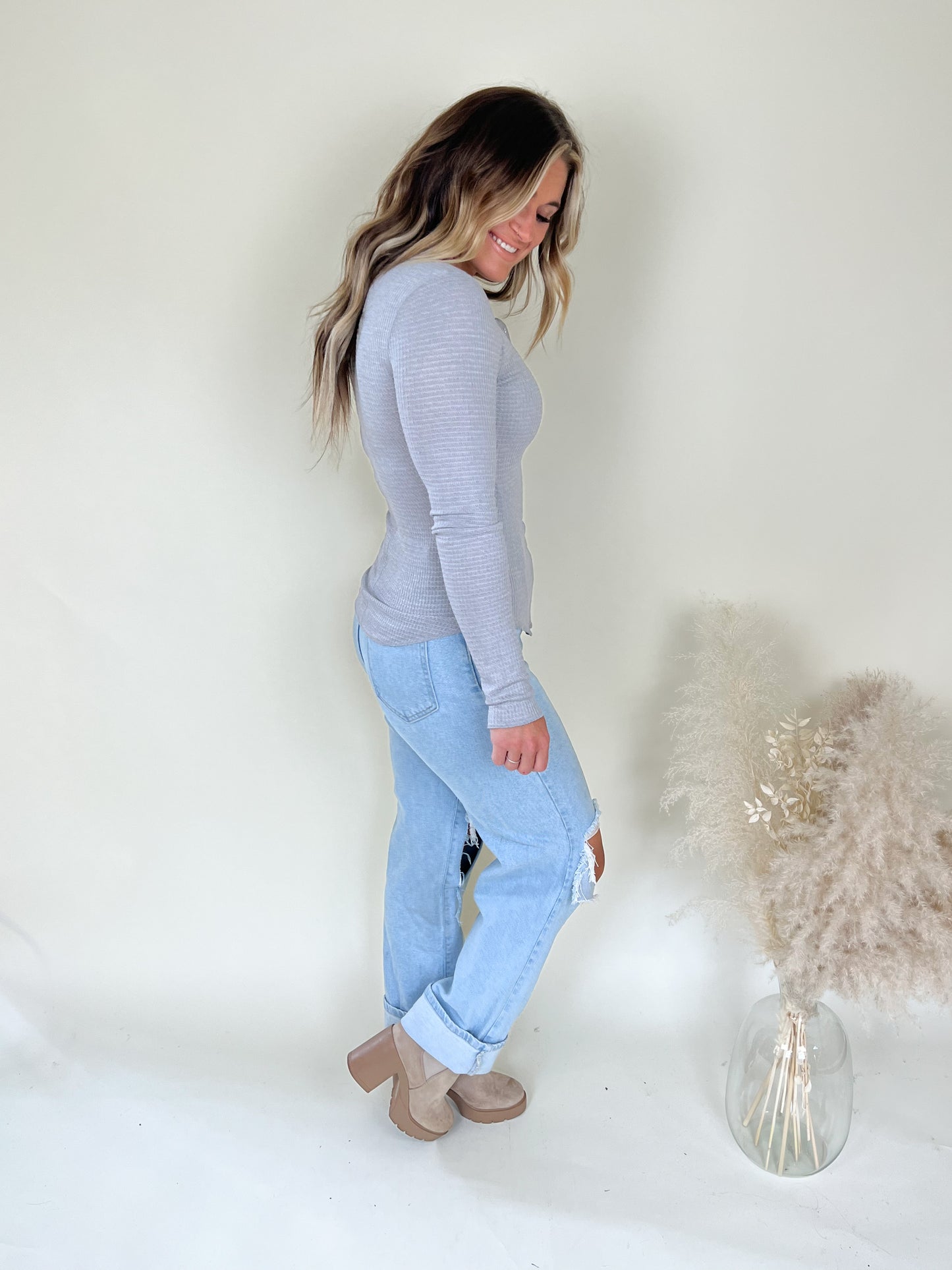 Best Life Waffle Knit Top | Grey