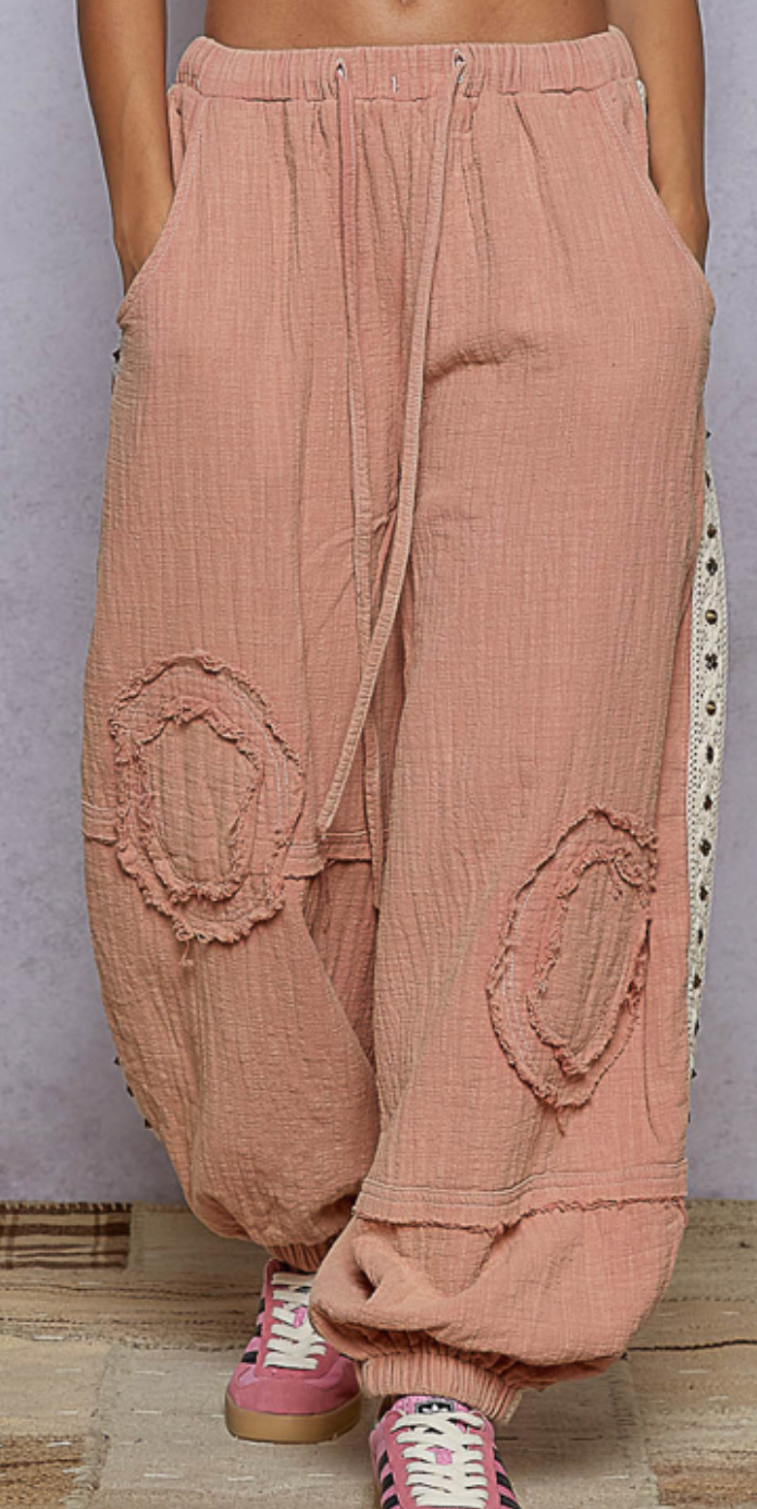 Toasted Almond Gauze Joggers | Pink