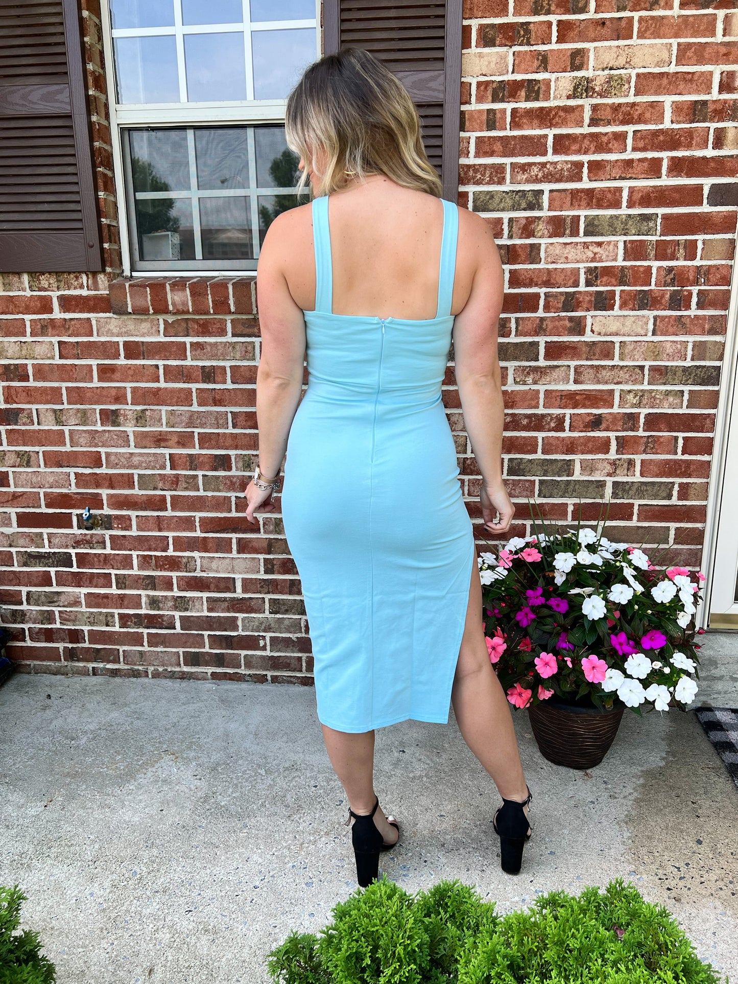Slow Dance Midi Dress