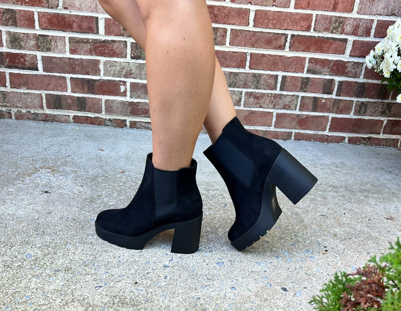 Editor Platform Bootie | Black