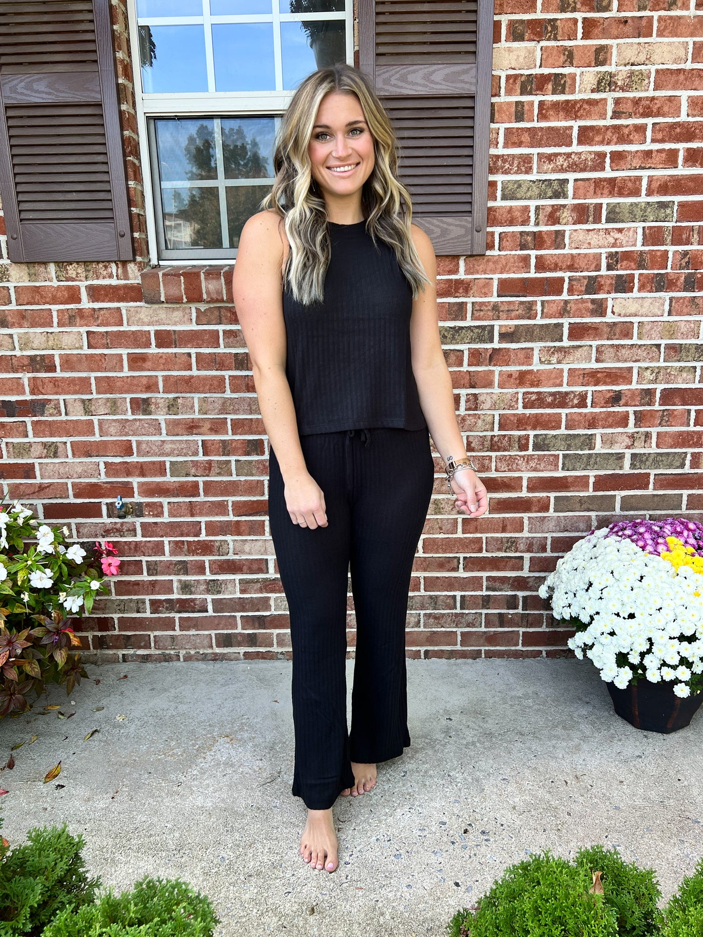 Emma Ribbed Lounge Pants | Black