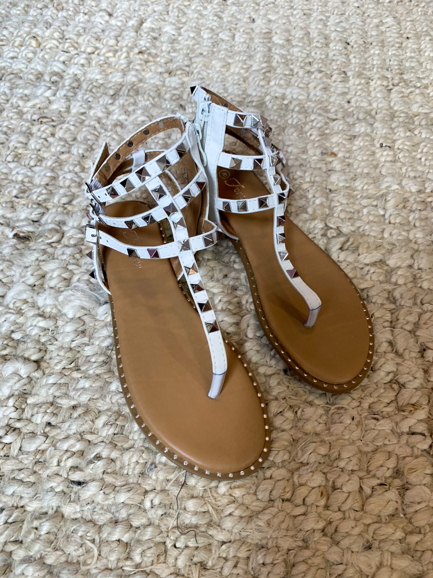 Bold Moves Sandals | White FINAL SALE
