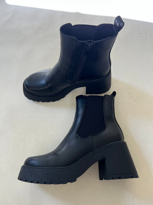 Declan Platform Bootie | Black FINAL SALE