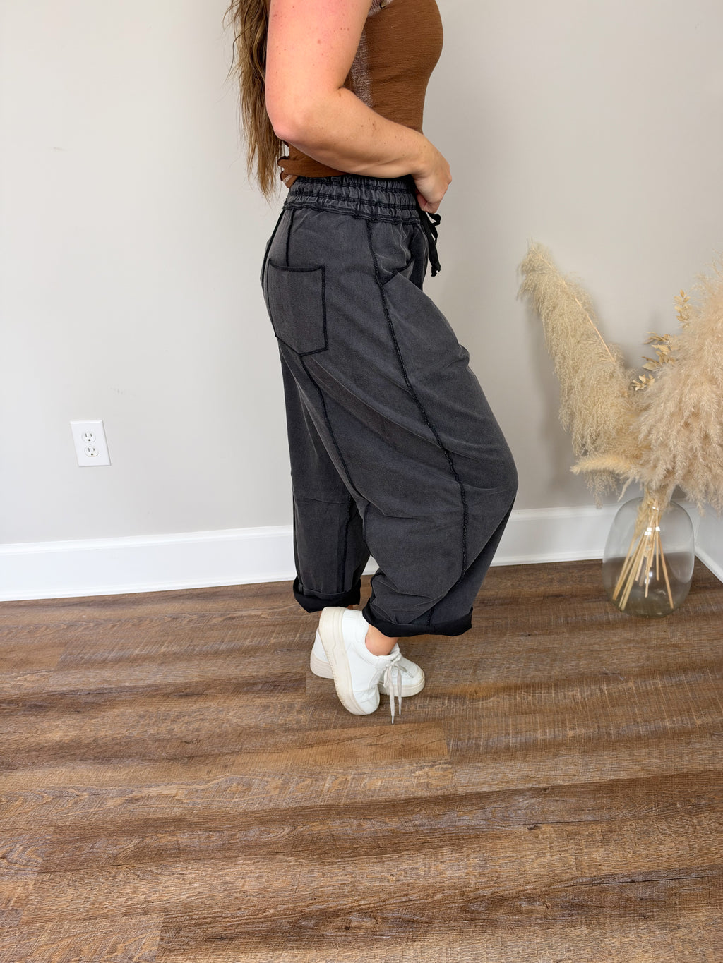Chasing Sunshine Pants | Black
