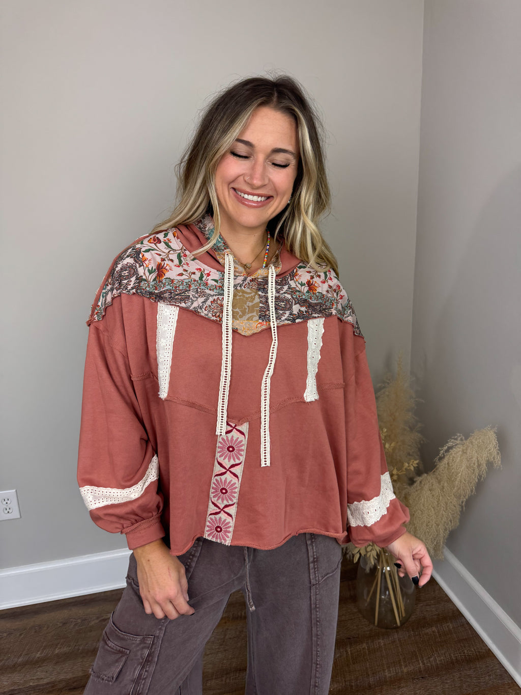 Echo Hooded Top