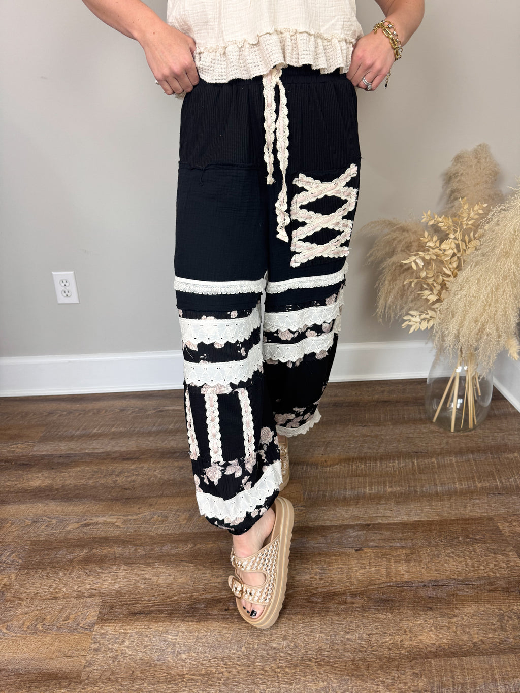 Honey Haze Joggers | Black