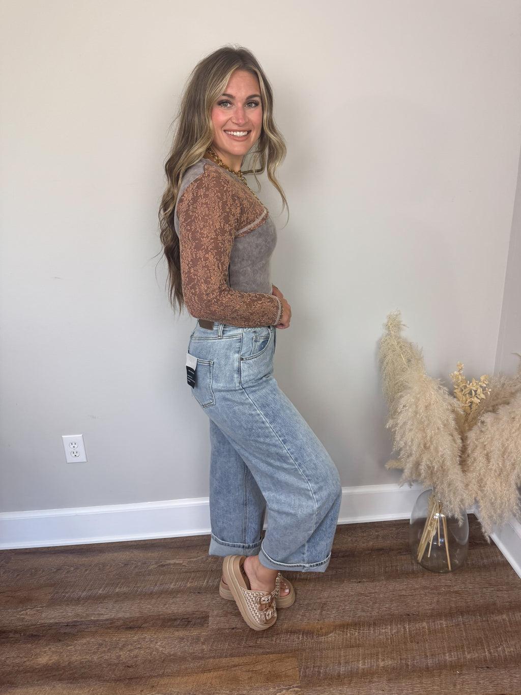 Saige Barrel Jeans
