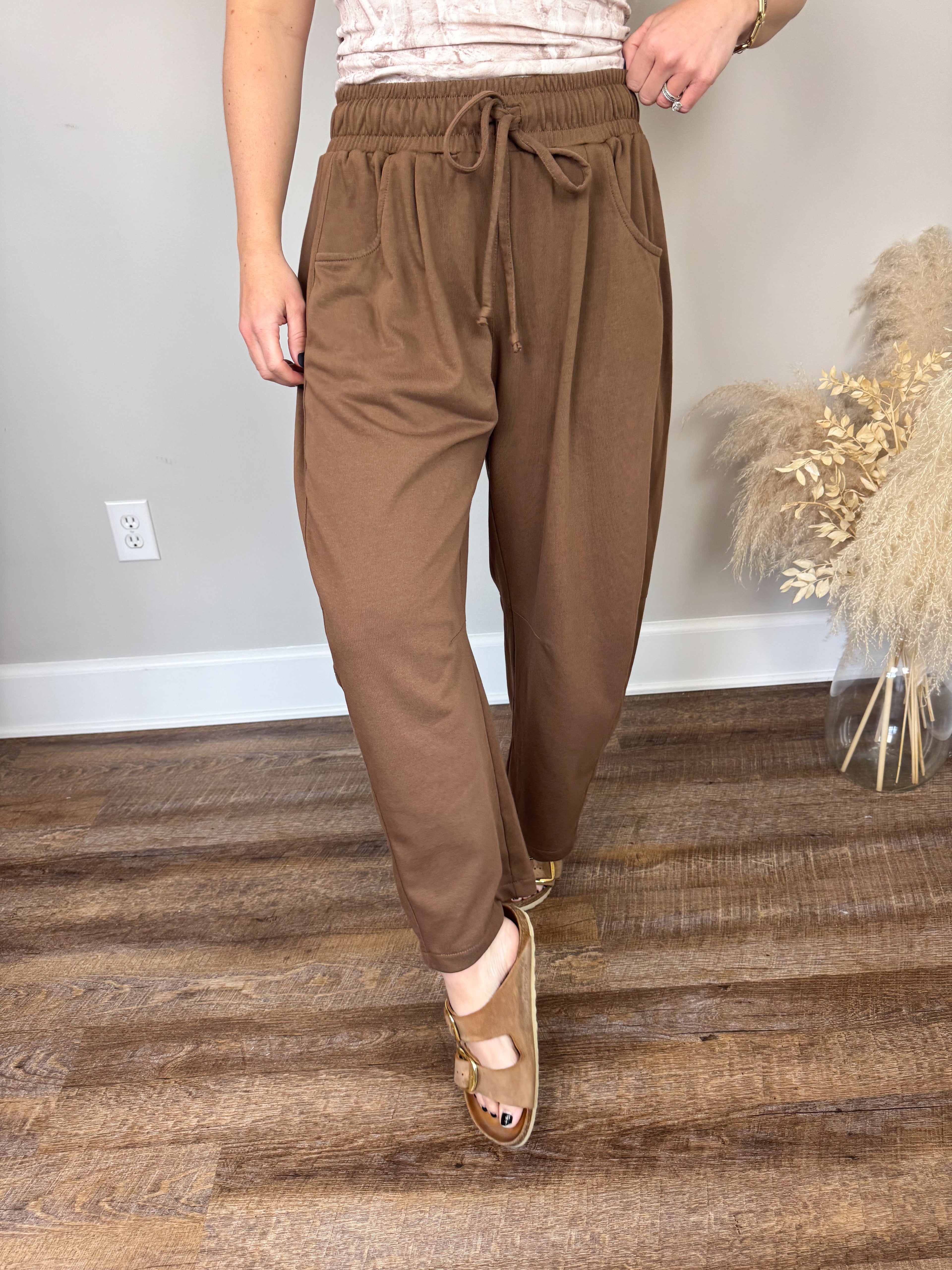 Noah Barrel Sweatpants | Espresso