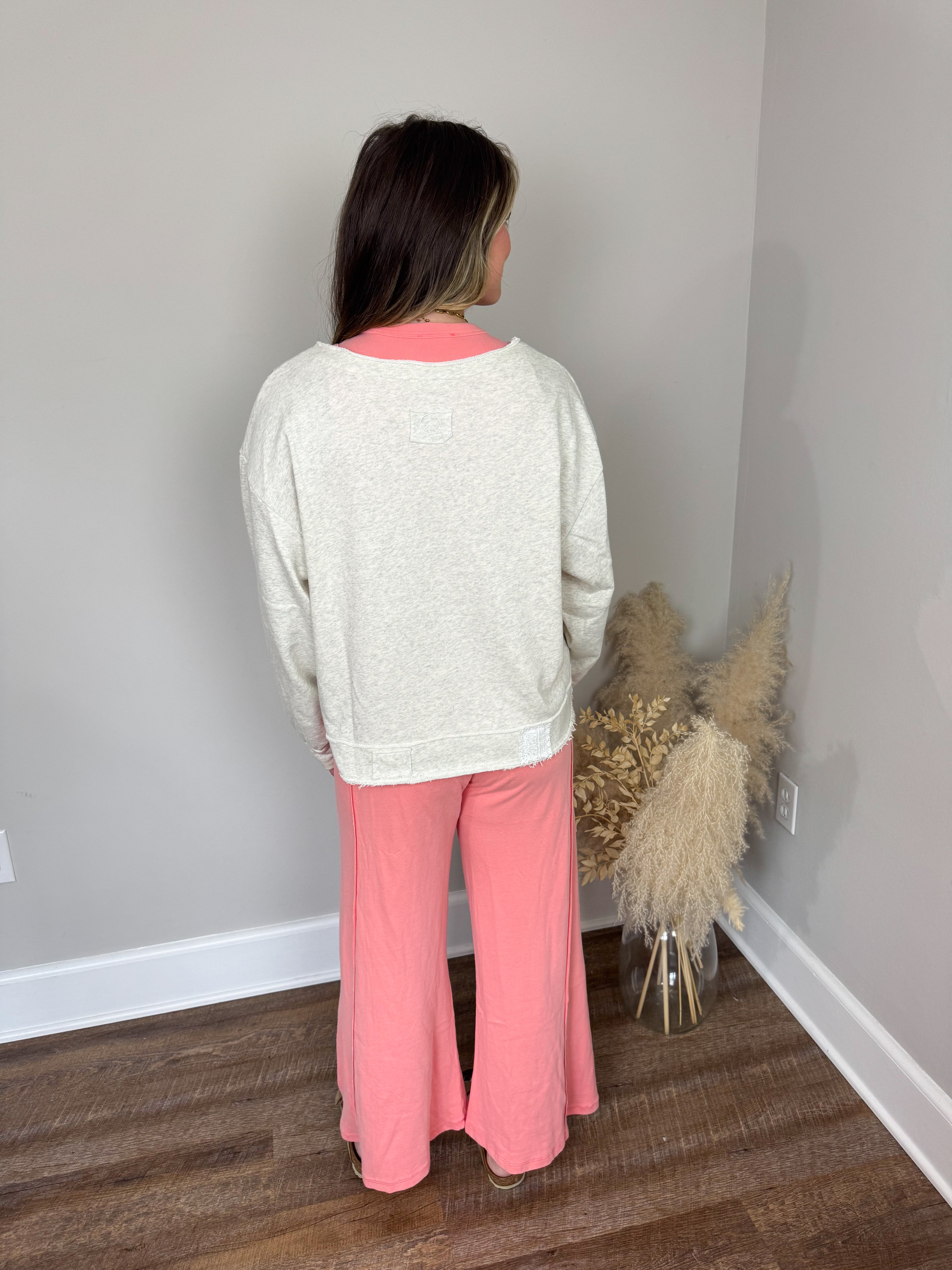 It Girl Pullover | Oatmeal