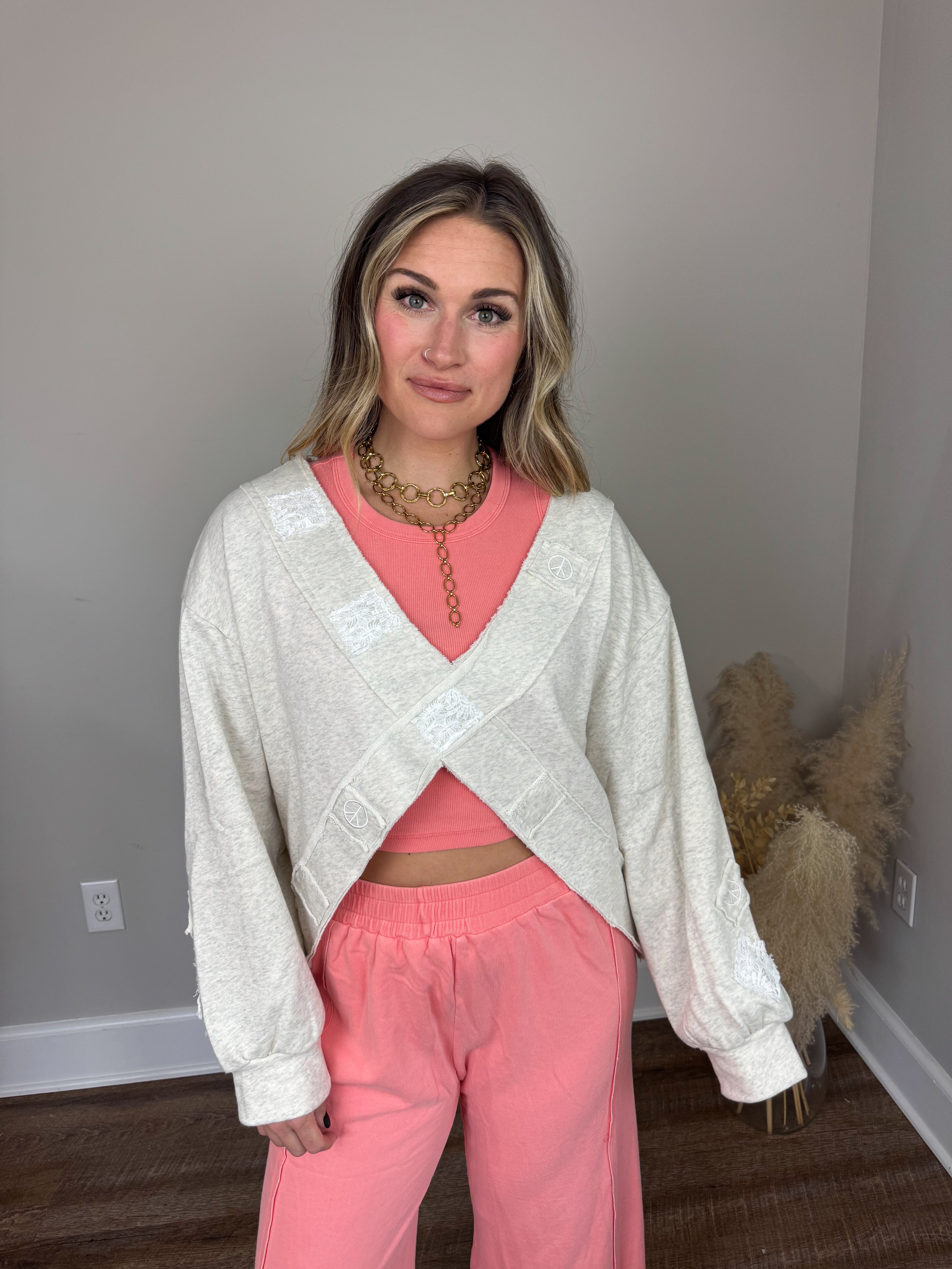 It Girl Pullover | Oatmeal