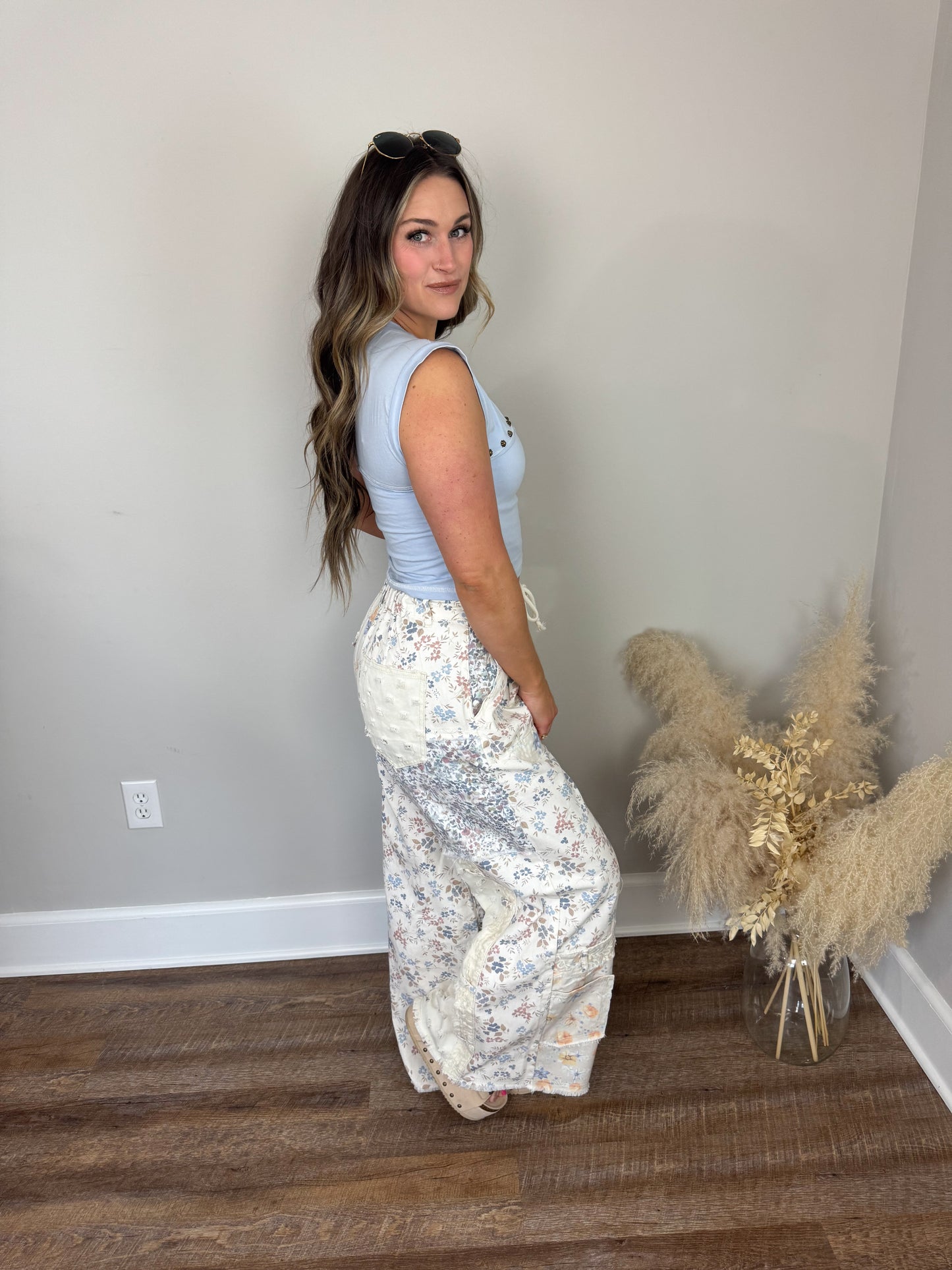 Turn Around Floral Pants