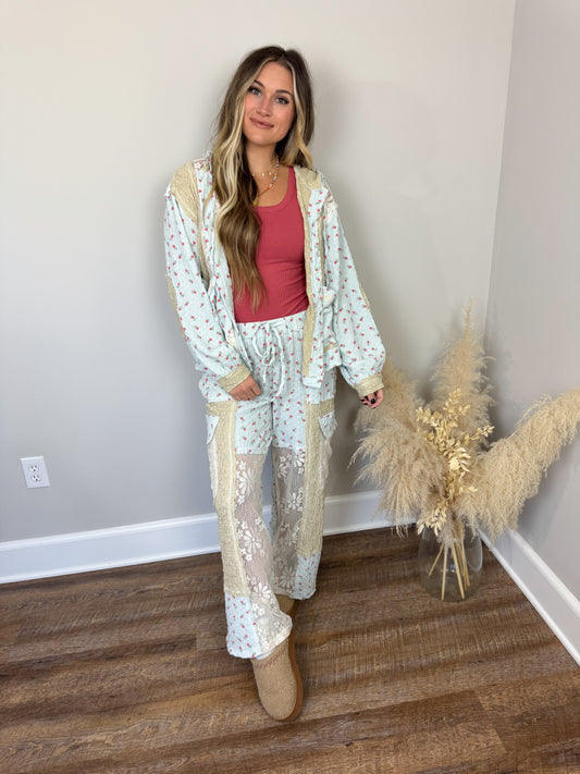 Kyla Floral Top | Blue