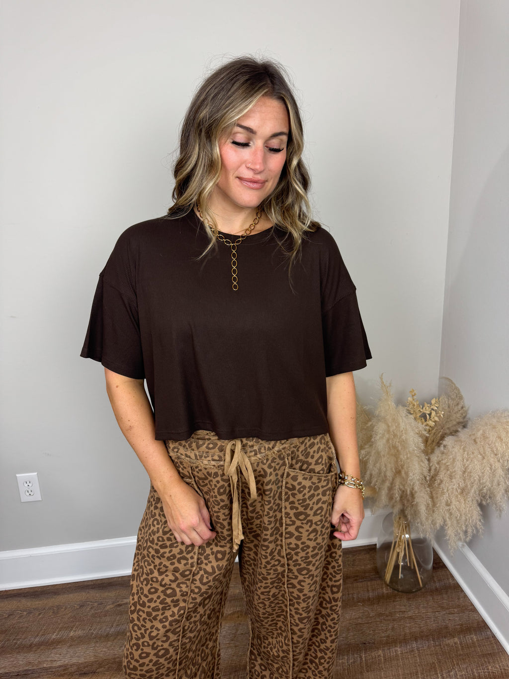 Clark Crop T-Shirt | Brown