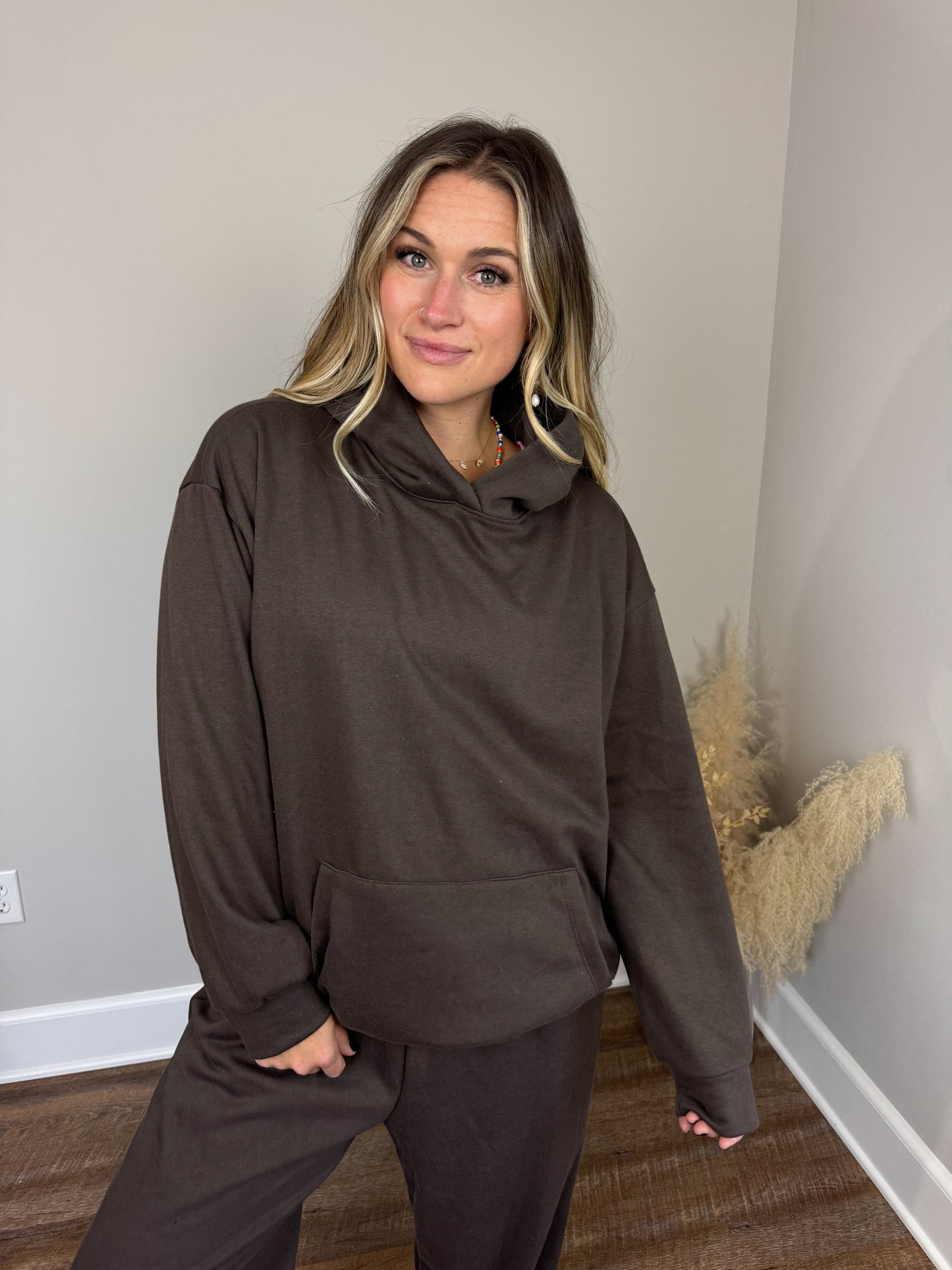 Devlin Hoodie | Chocolate