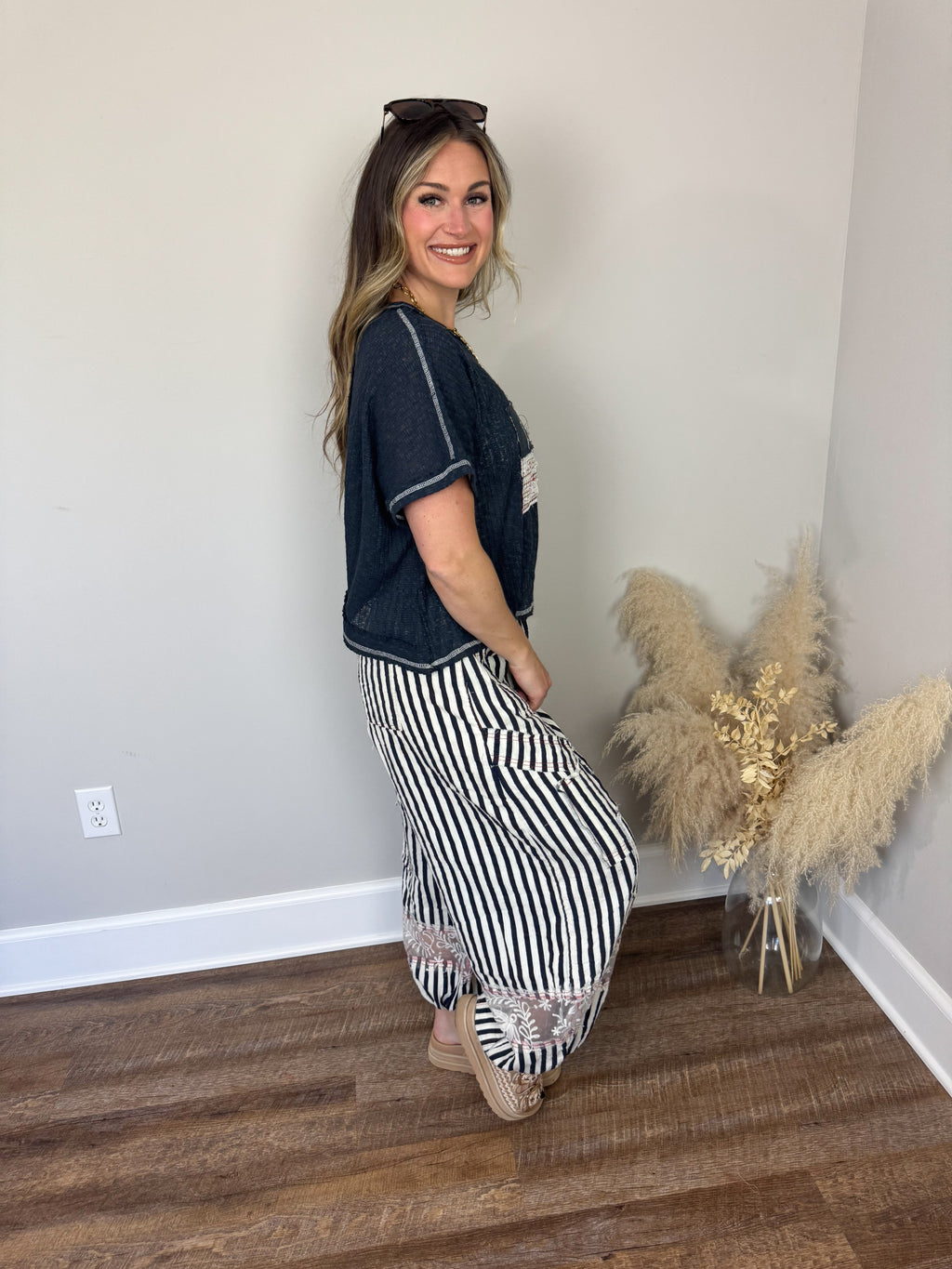 Heartbreak Prince Top | Navy