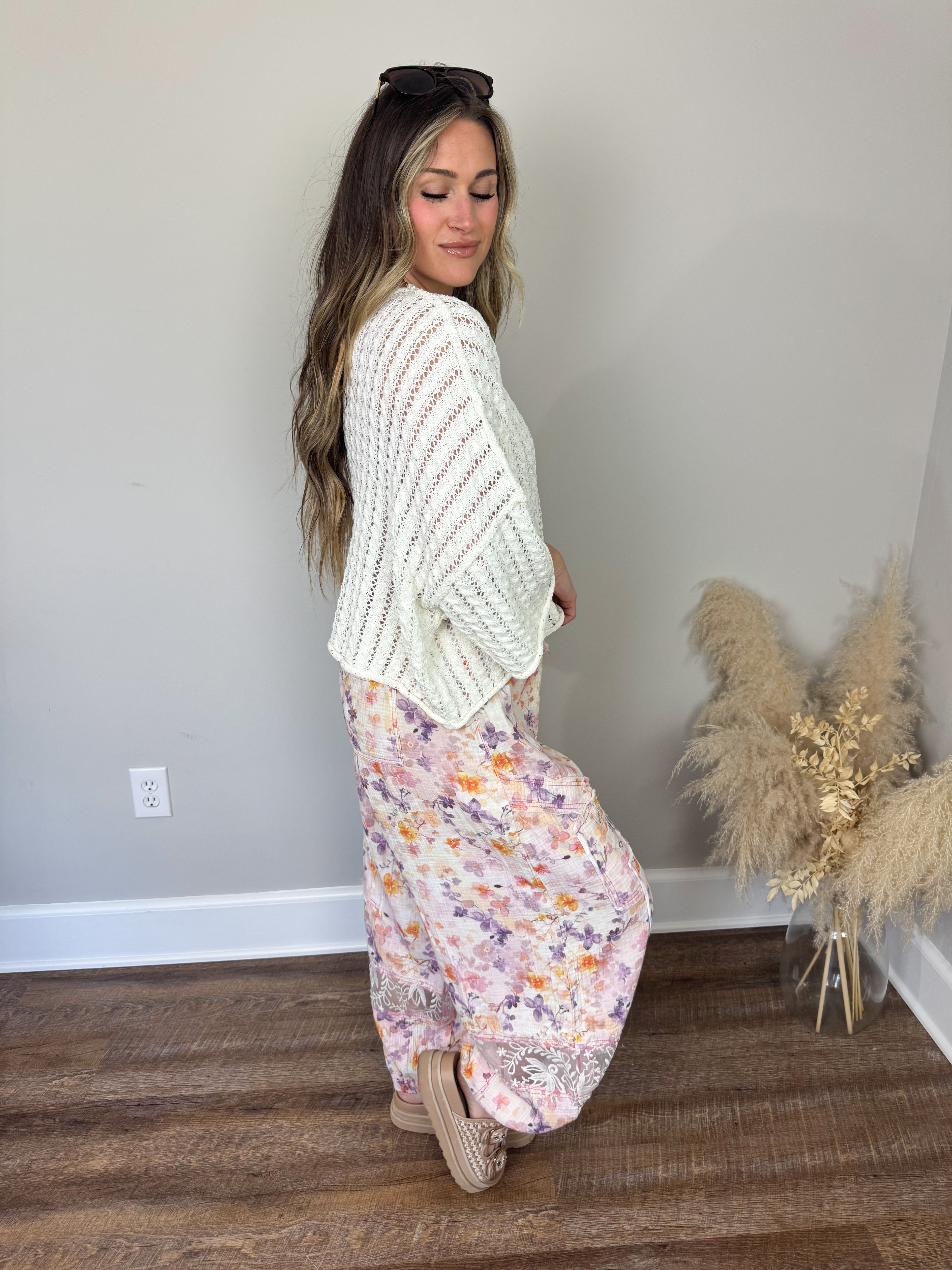 Green Eyes Crochet Sweater | Ivory