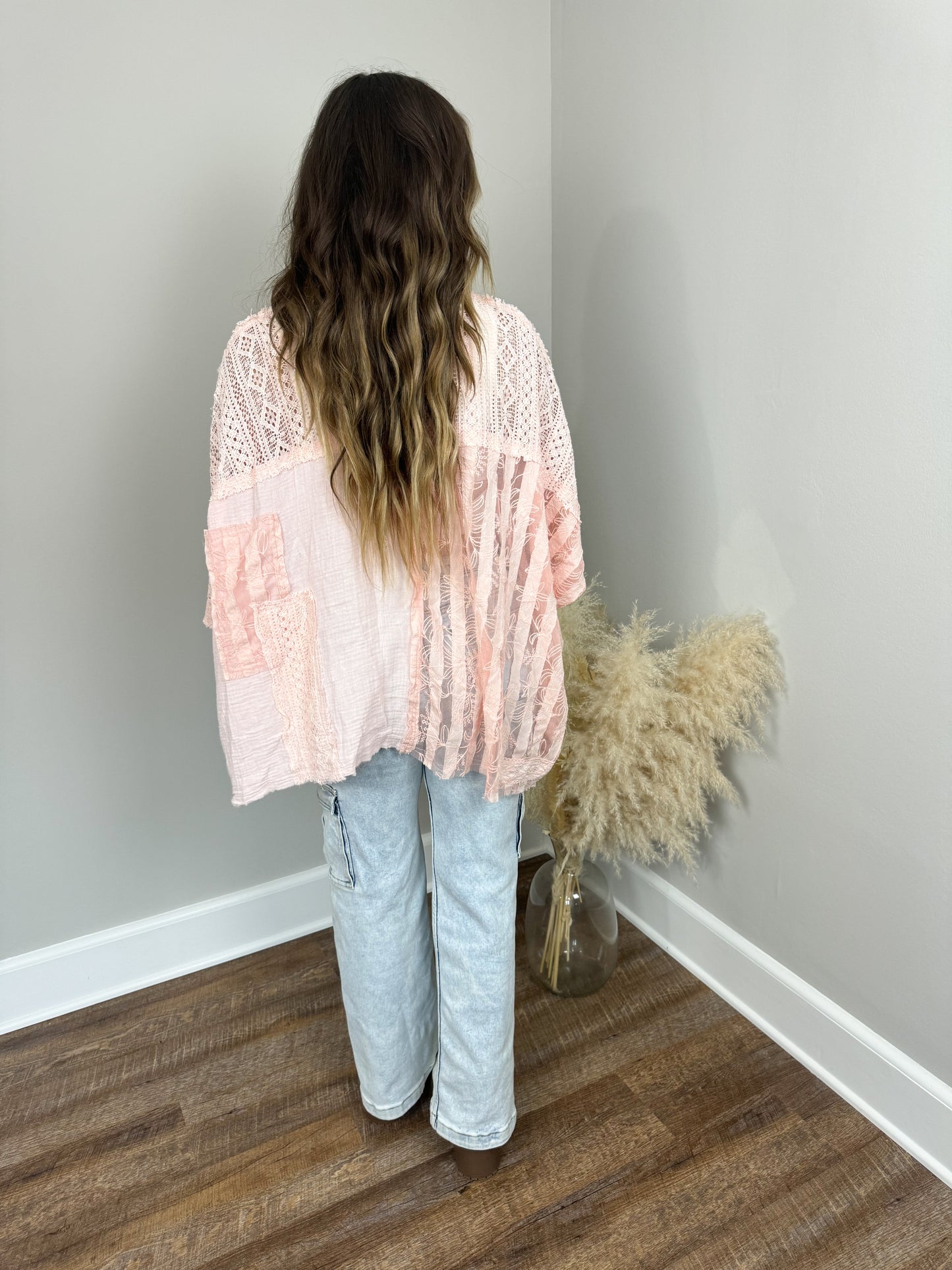 Your Place Lace Top | Peach